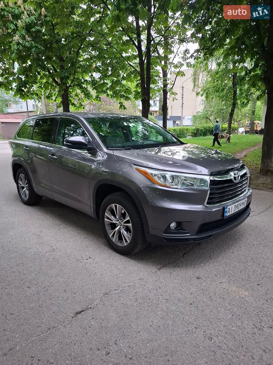 Toyota Highlander 2016 VIN 5TDZKRFHXGS154211 фото оголошення 14 з 36