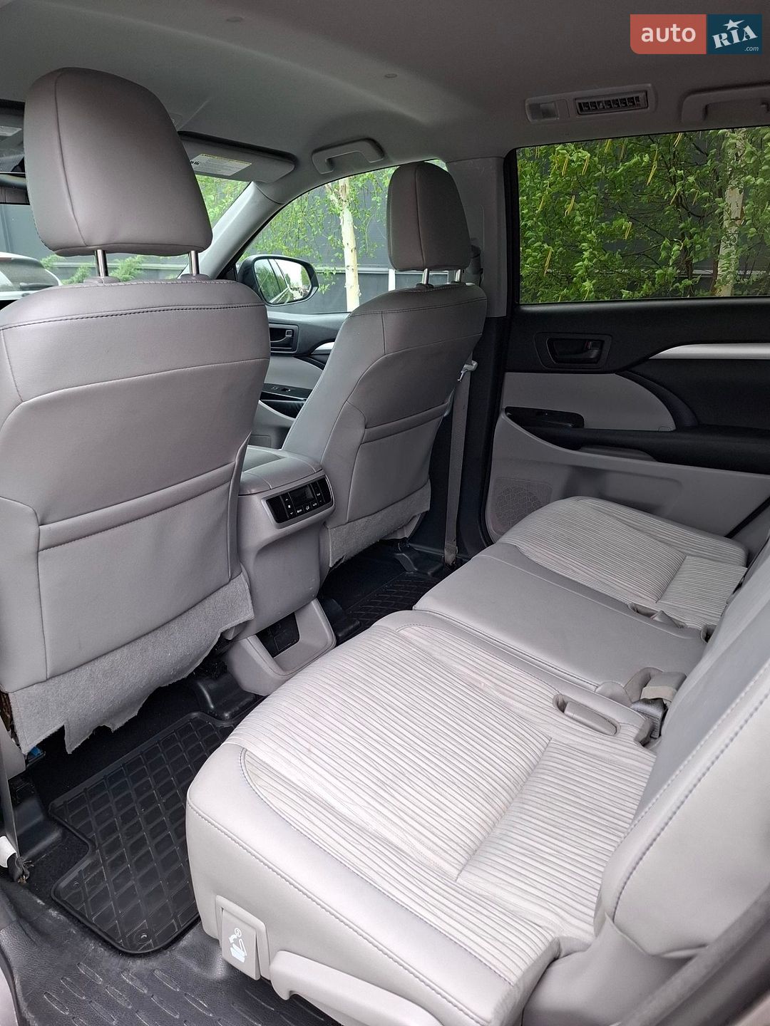Toyota Highlander 2016 VIN 5TDZKRFHXGS154211 фото оголошення 27 з 36