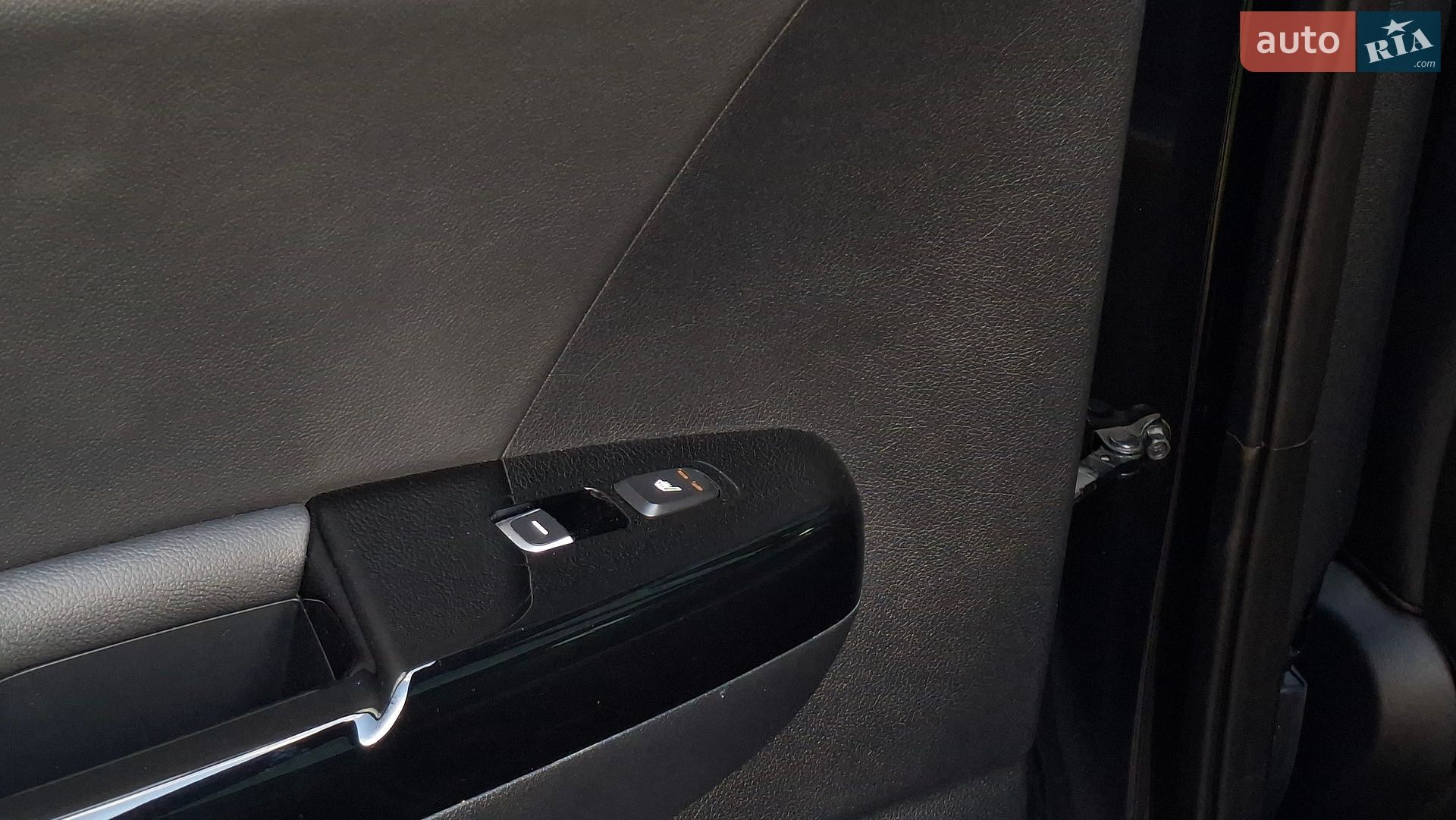 Kia Sportage 2019 VIN KNAPR813BKK595772 фото оголошення 42 з 83