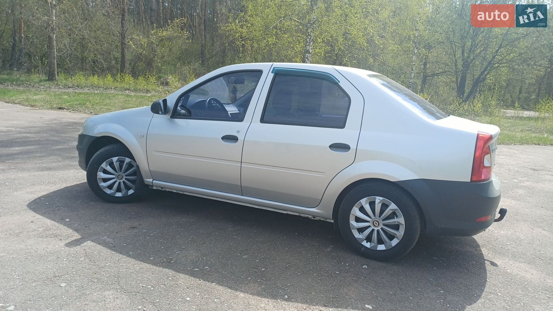 Renault Logan 2013 VIN VF1LSRAER48443344 фото оголошення 2 з 16