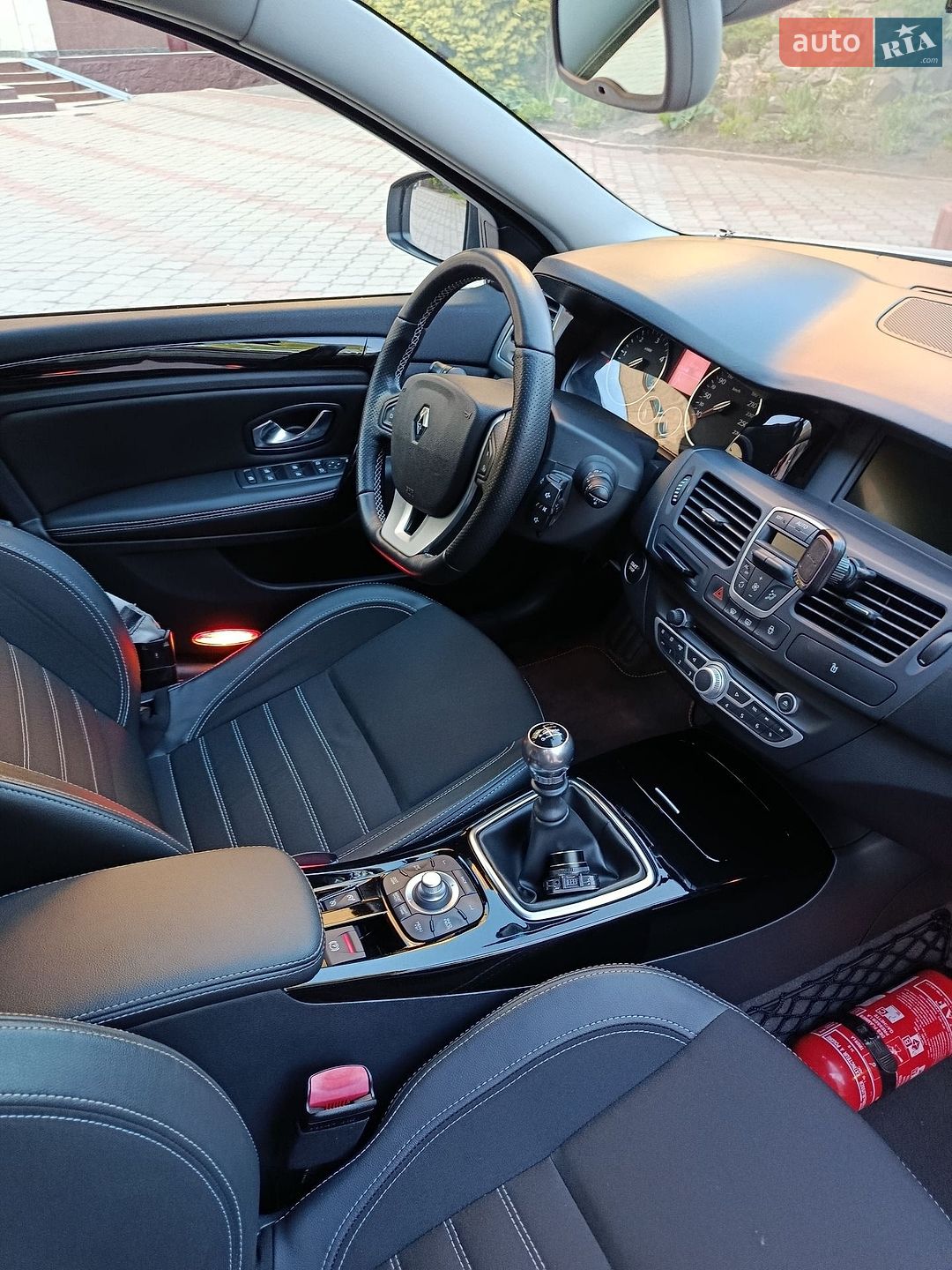 Renault Laguna 2013 VIN VF1BT1RG648230644 фото оголошення 13 з 57