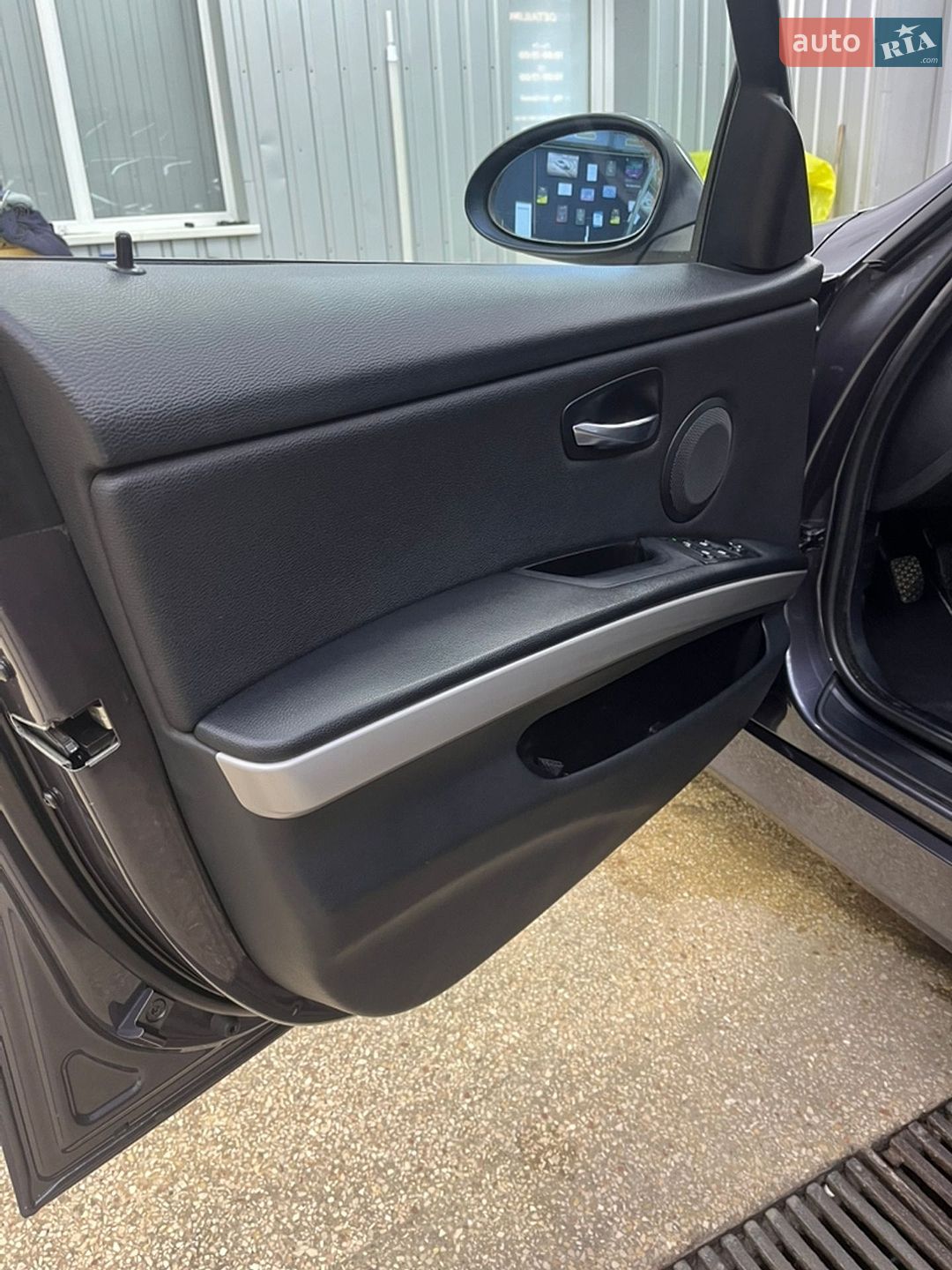 BMW 3 Series 2006 VIN WBAVU11070K003610 фото оголошення 15 з 20
