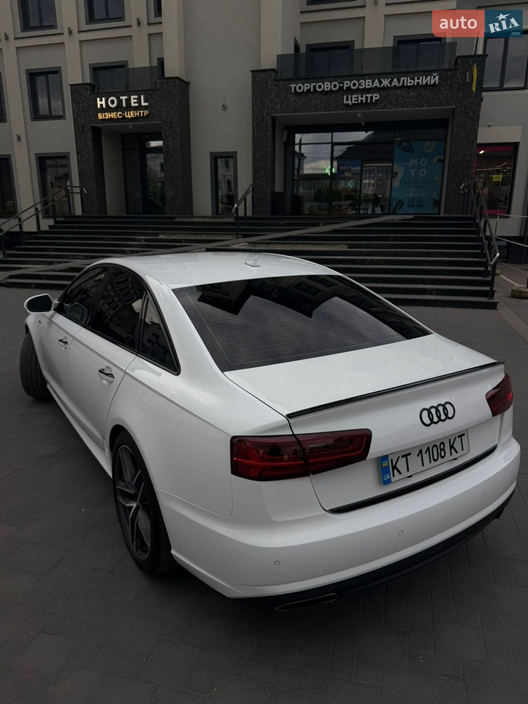 Audi A6 2015 VIN WAUHGAFC0GN010513 фото оголошення 14 з 44
