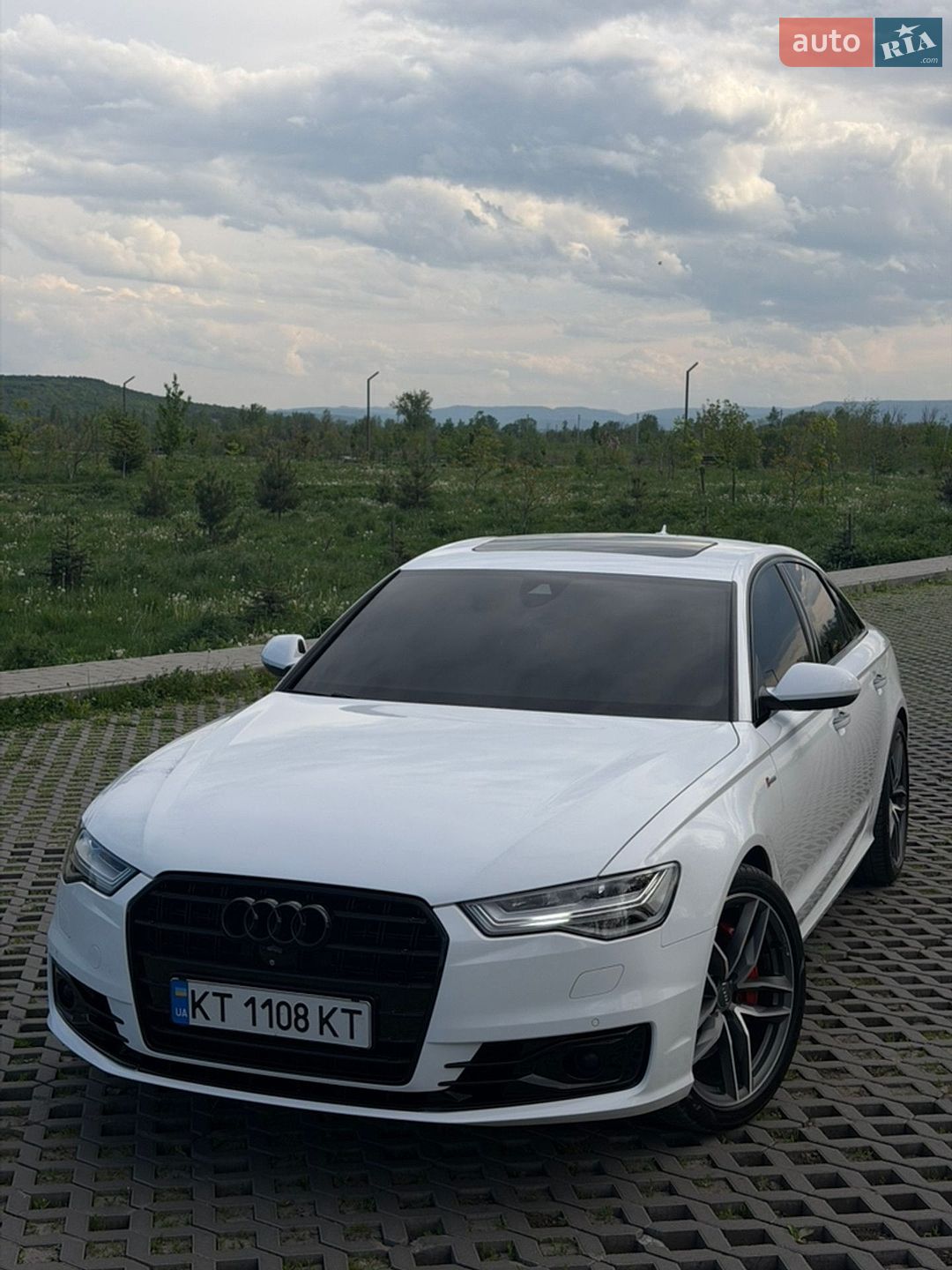 Audi A6 2015 VIN WAUHGAFC0GN010513 фото оголошення 18 з 44