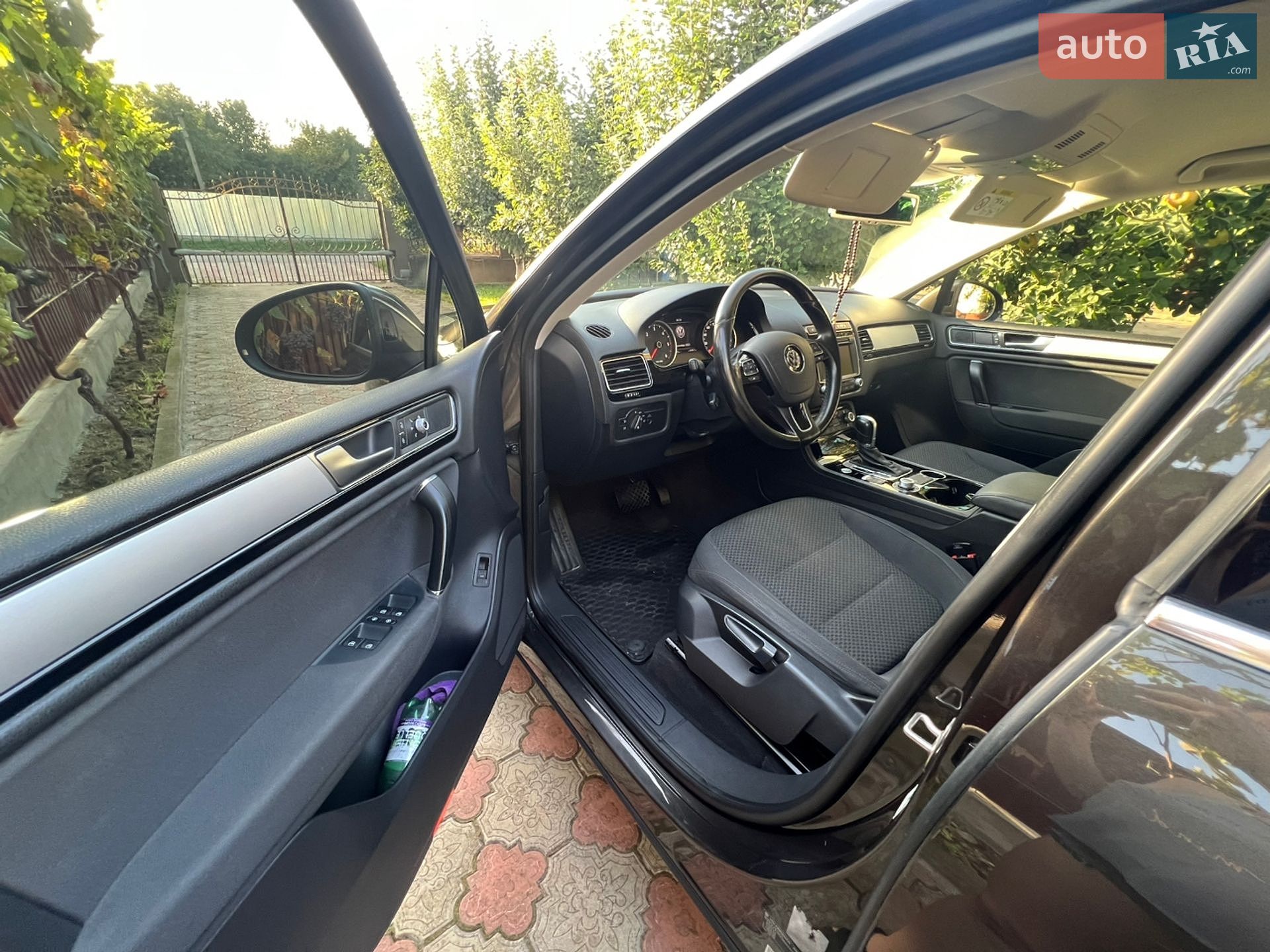 Volkswagen Touareg 2015 VIN WVGZZZ7PZGD004196 фото оголошення 4 з 8