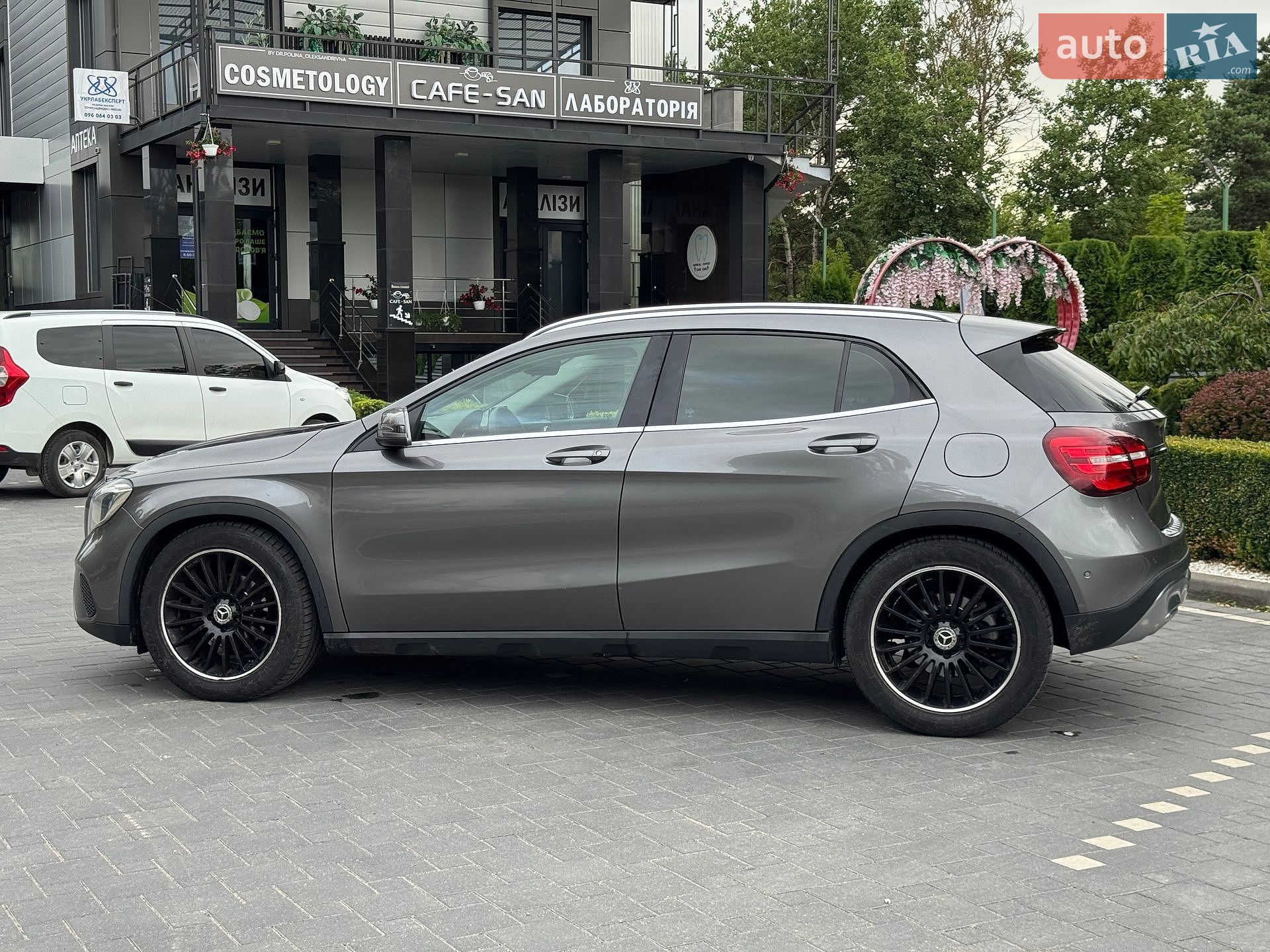 Mercedes-Benz GLA-Class 2017 VIN WDC1569431J400331 фото оголошення 10 з 47