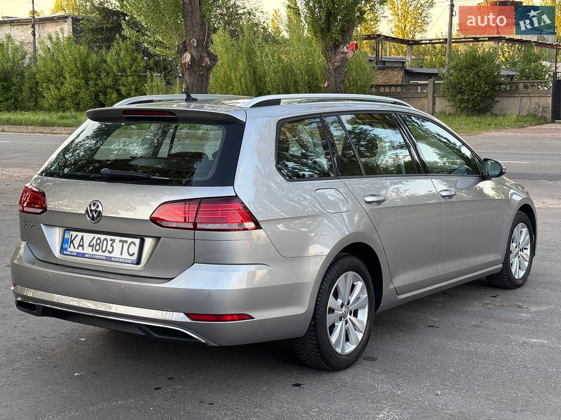 Volkswagen Golf 2019 VIN WVWZZZAUZKP563389 фото оголошення 6 з 33