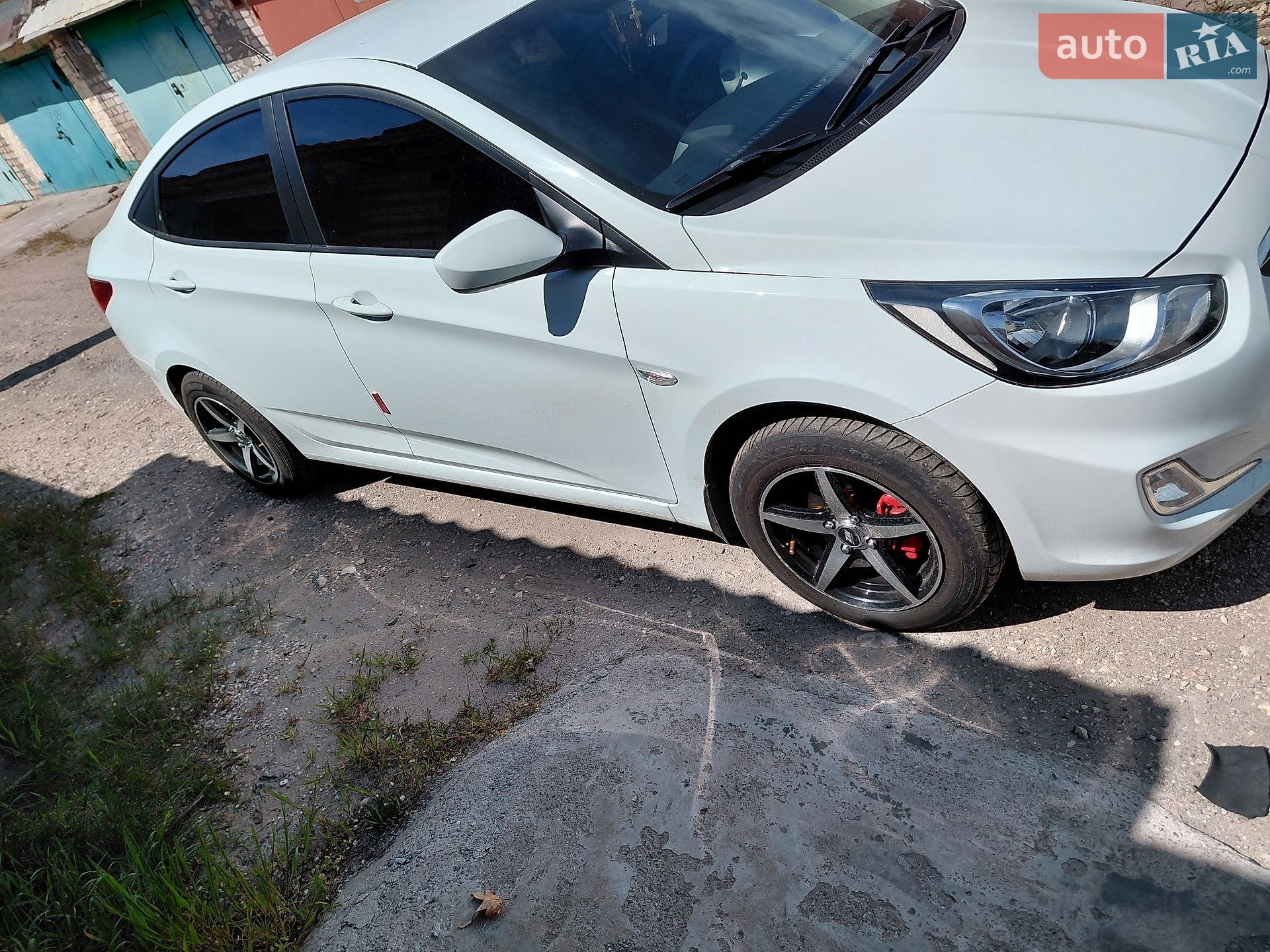 Hyundai Accent 2013 VIN Z94CU41CACR193100 фото оголошення 4 з 17
