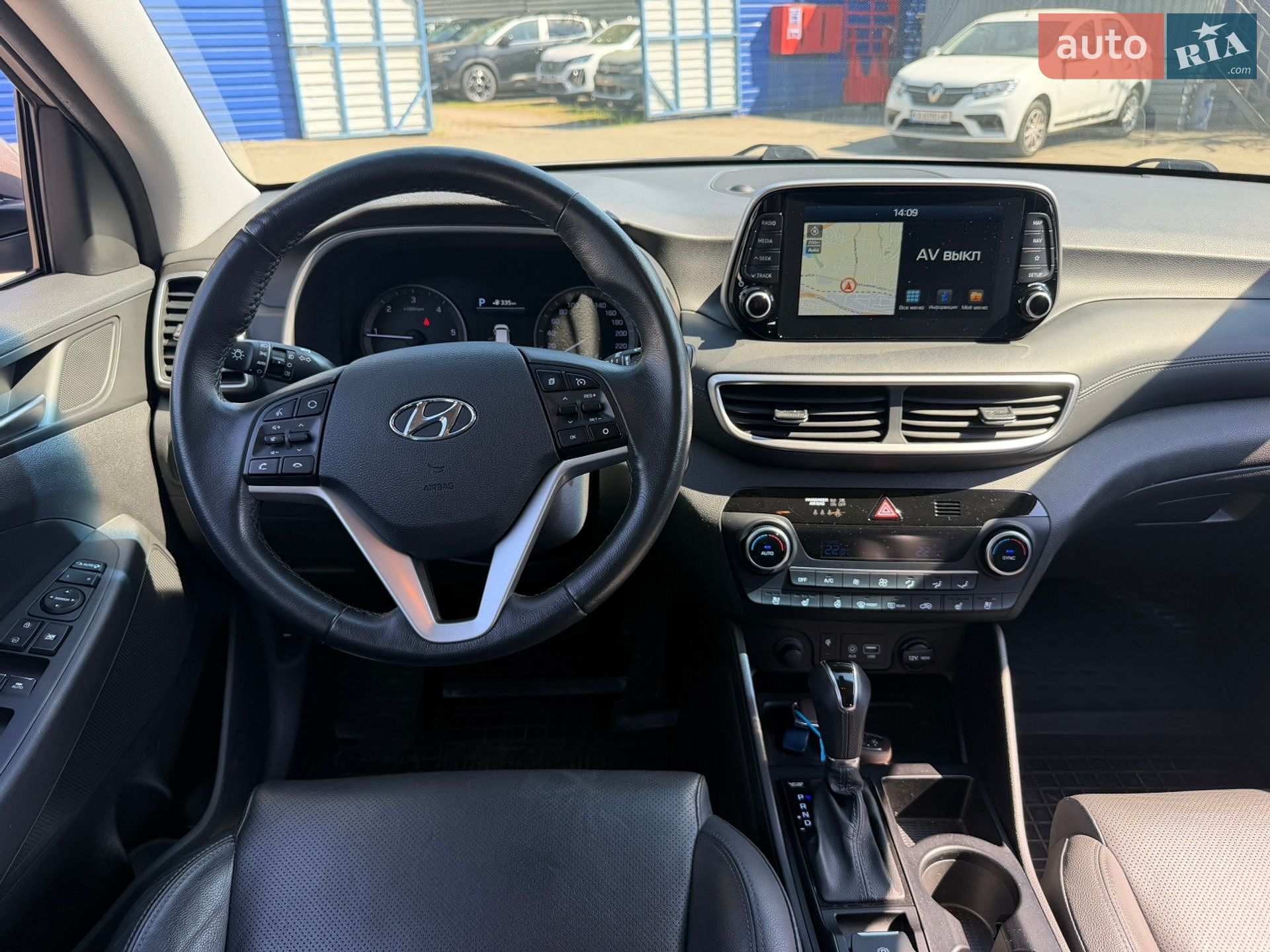 Hyundai Tucson 2019 VIN TMAJ3817GLJ998681 фото оголошення 15 з 25