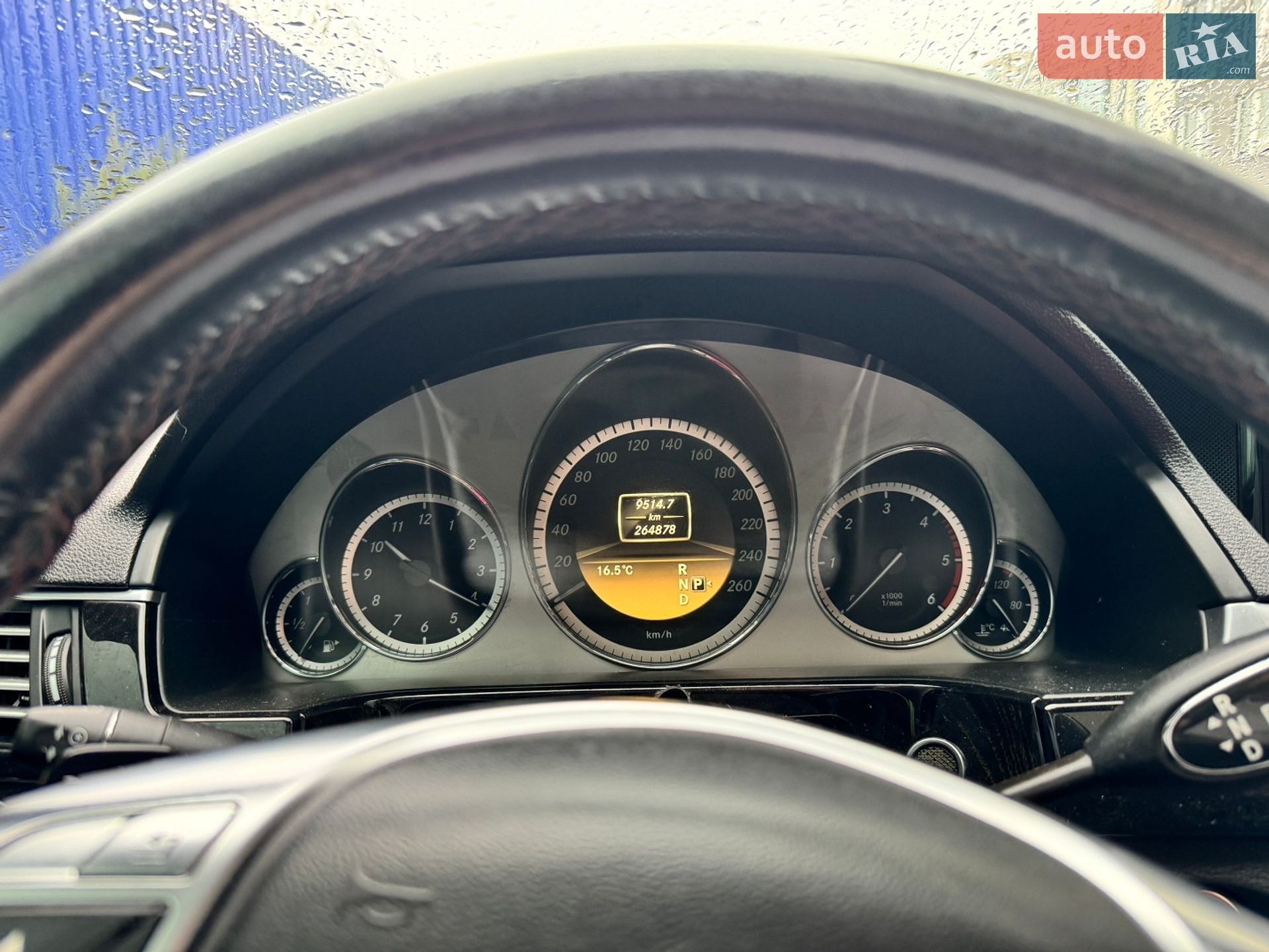Mercedes-Benz E-Class 2011 VIN WDD2120021A502353 фото оголошення 8 з 9