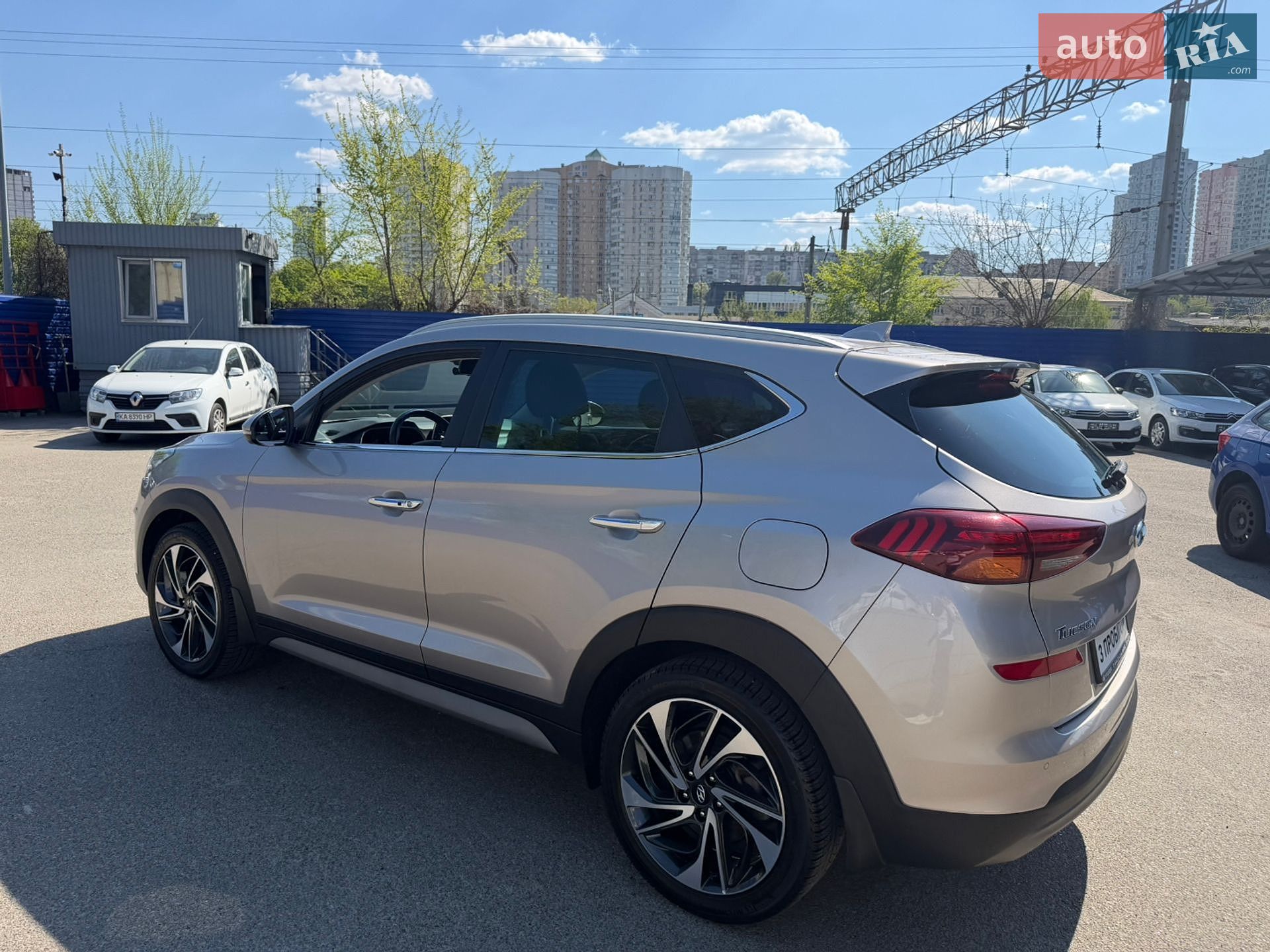 Hyundai Tucson 2019 VIN TMAJ3817GLJ998681 фото оголошення 22 з 25