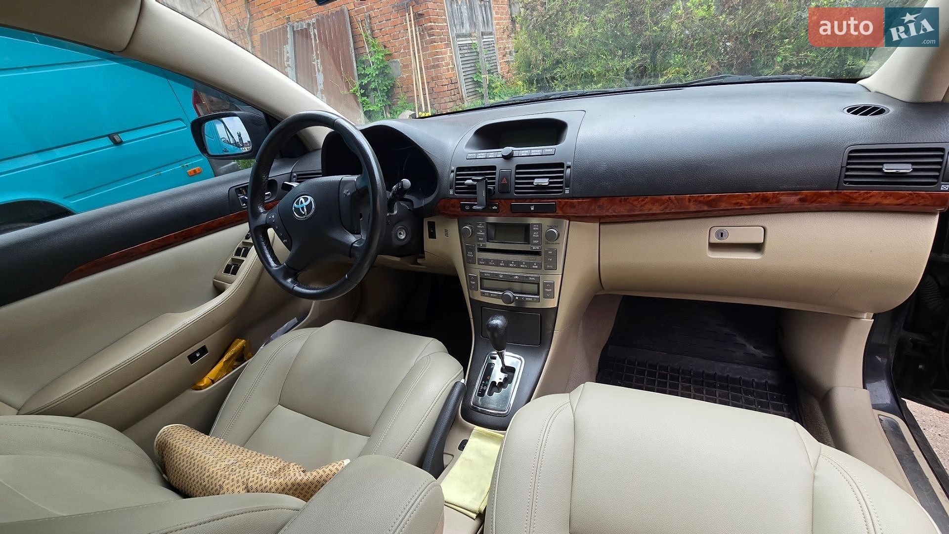 Toyota Avensis 2003 VIN SB1EP56L40E001966 фото оголошення 2 з 9