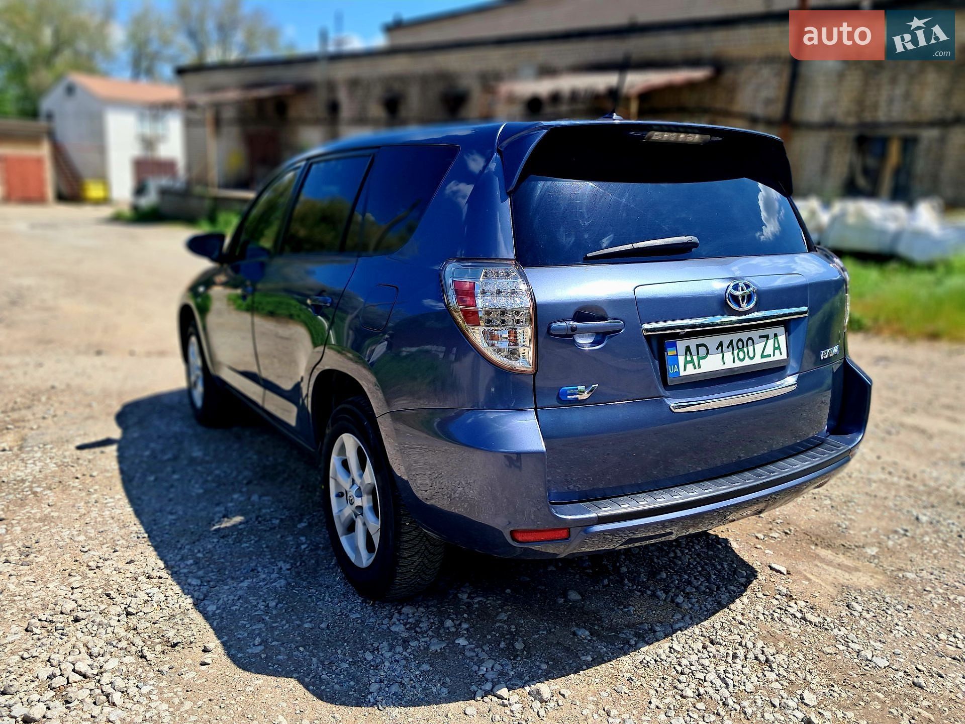 Toyota RAV4 EV 2012 VIN 2T3YL4DV1CW001228 фото оголошення 2 з 15