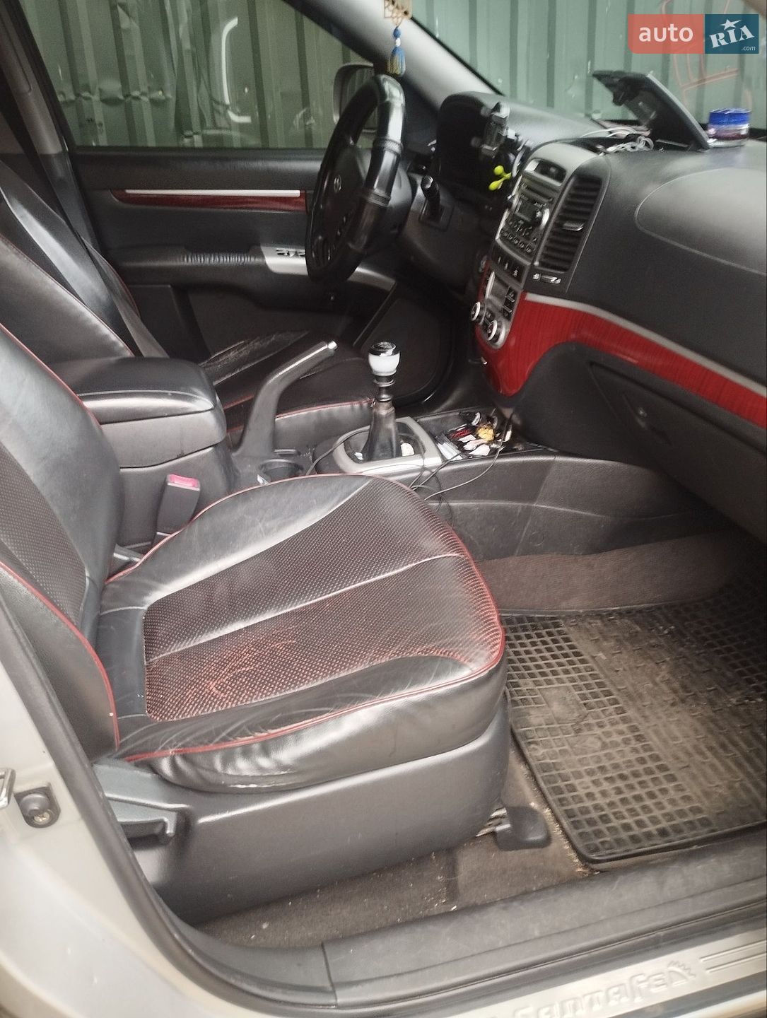 Hyundai Santa FE 2006 VIN KMHSH81WP6U014374 фото оголошення 9 з 27