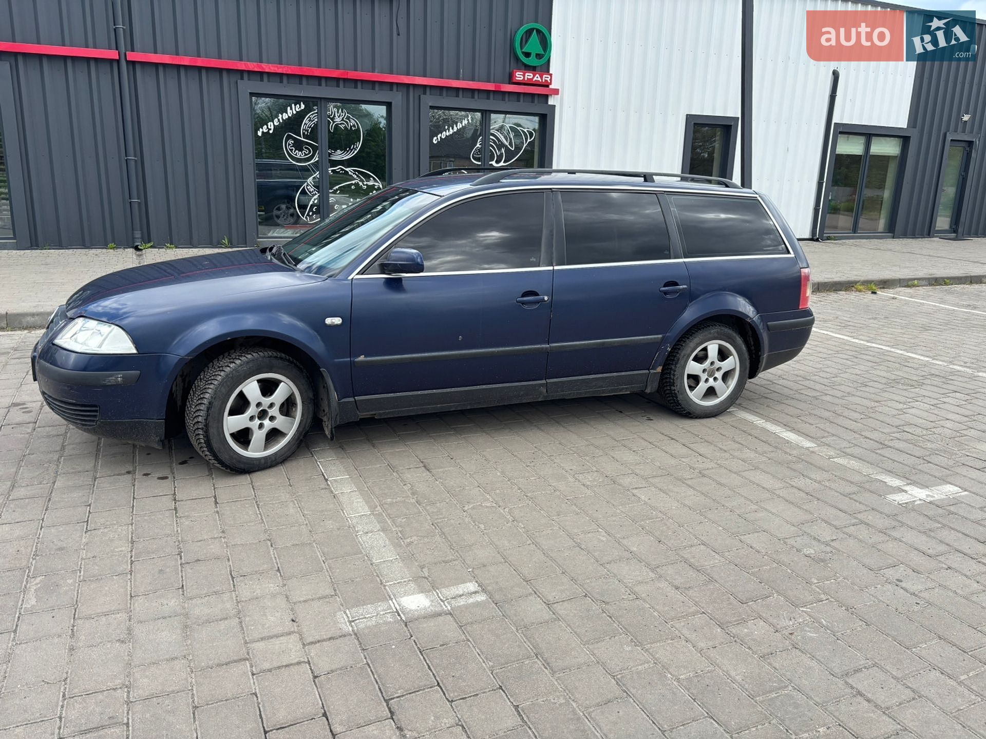 Volkswagen Passat 2001 VIN WVWZZZ3BZ1E262051 фото оголошення 3 з 15