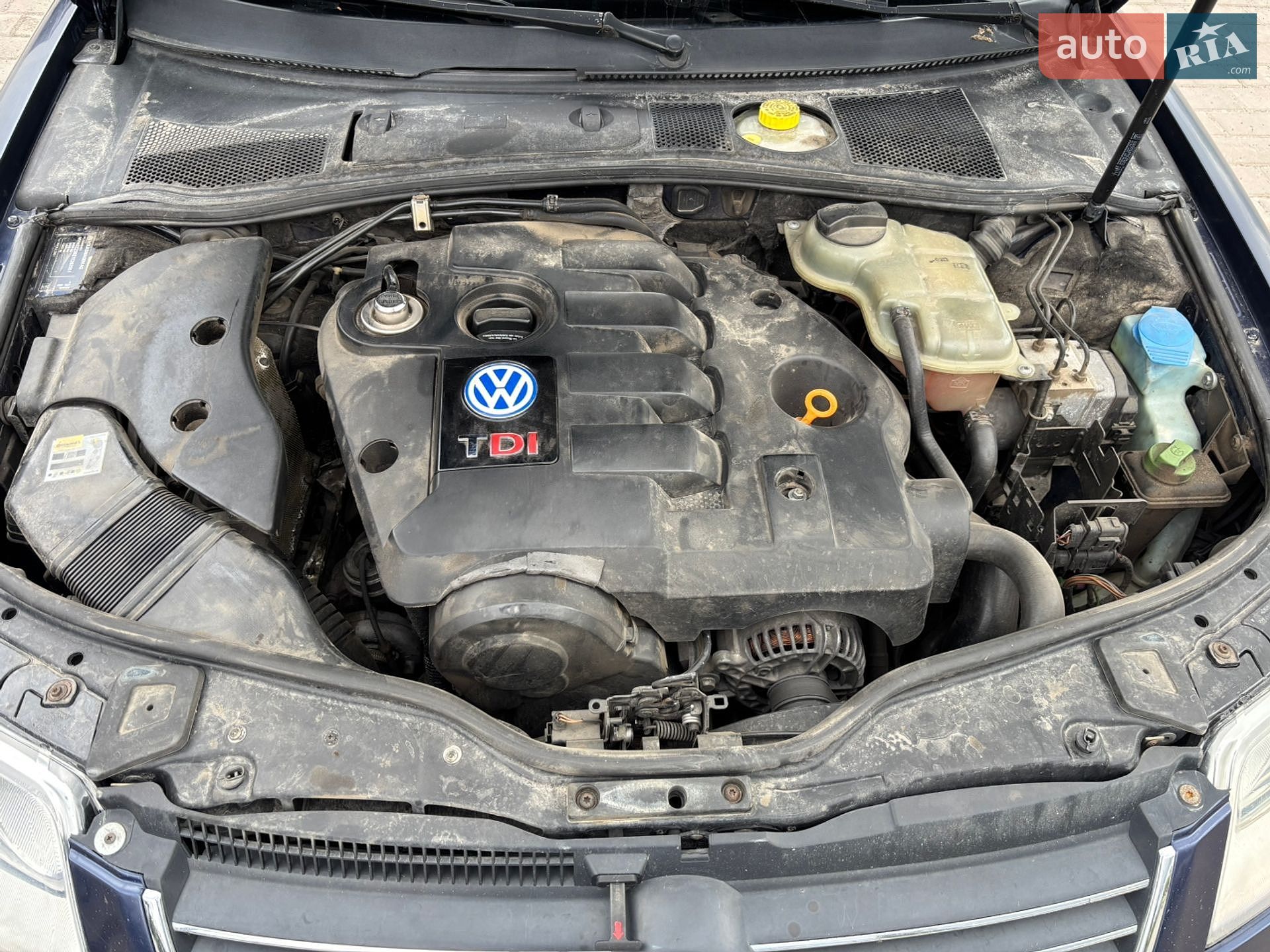 Volkswagen Passat 2001 VIN WVWZZZ3BZ1E262051 фото оголошення 13 з 15