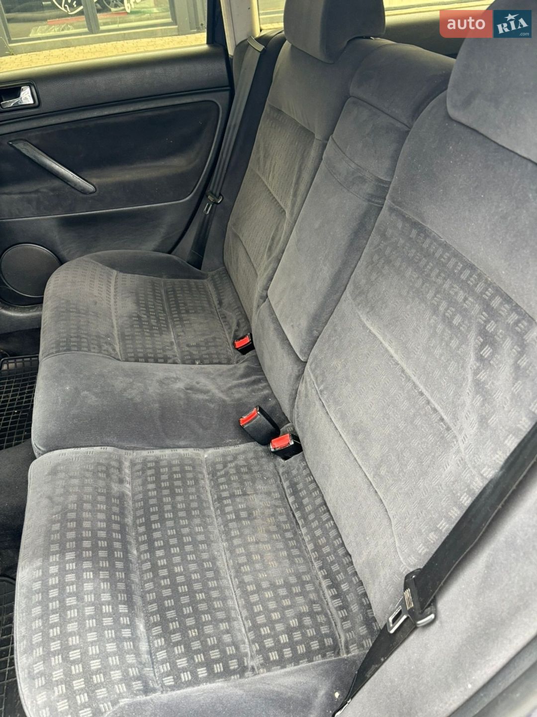 Volkswagen Passat 2001 VIN WVWZZZ3BZ1E262051 фото оголошення 12 з 15