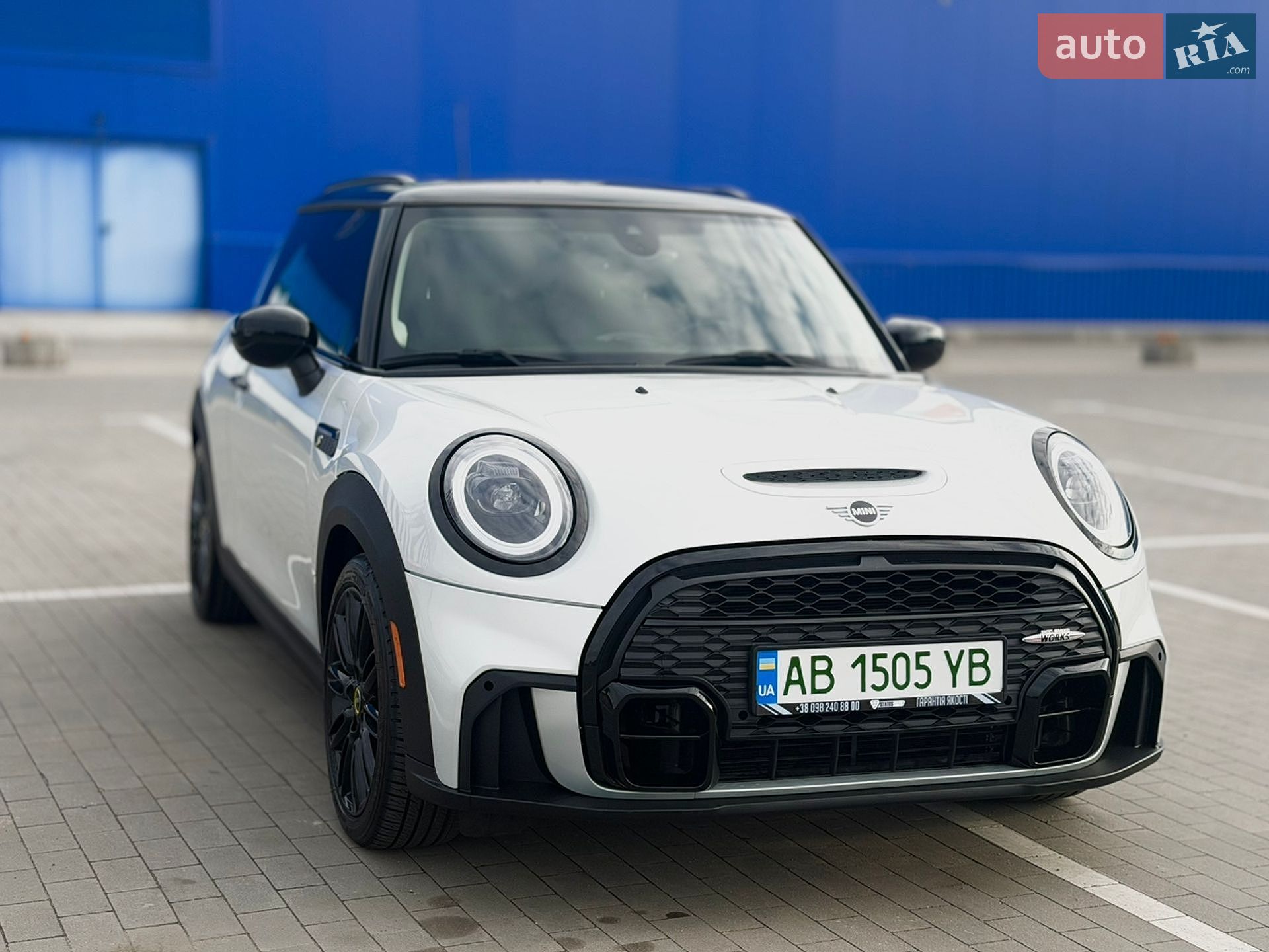 MINI Electric 2021 VIN WMW13DJ0XN2R75762 фото оголошення 2 з 42