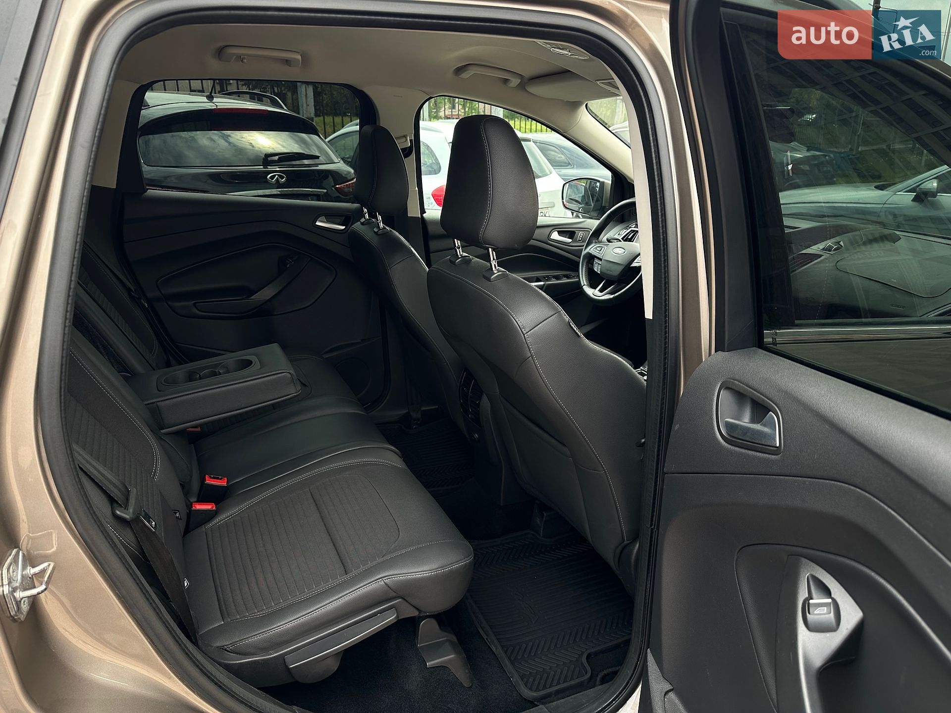 Ford Kuga 2019 VIN WF0AXXWPMAKM24554 фото оголошення 21 з 24