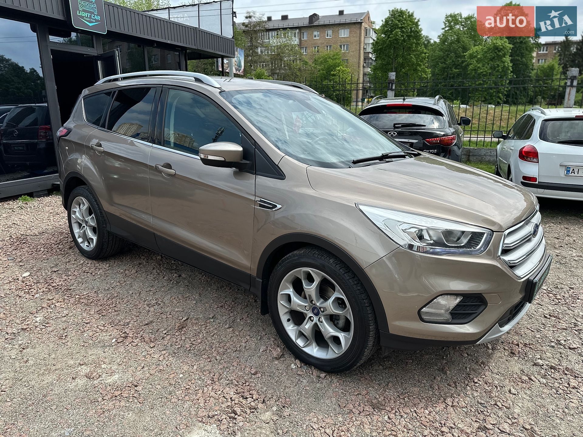 Ford Kuga 2019 VIN WF0AXXWPMAKM24554 фото оголошення 12 з 24