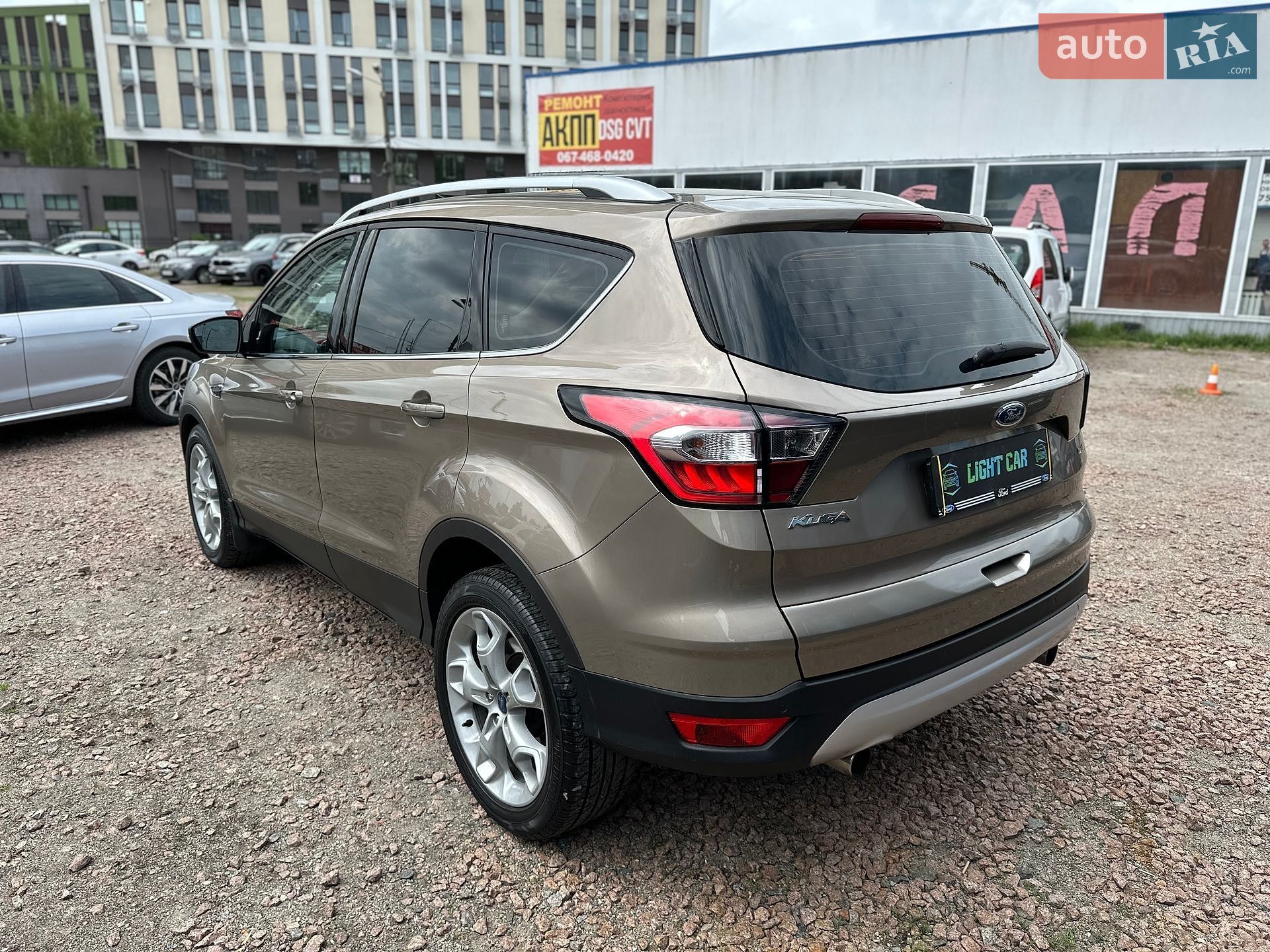 Ford Kuga 2019 VIN WF0AXXWPMAKM24554 фото оголошення 4 з 24