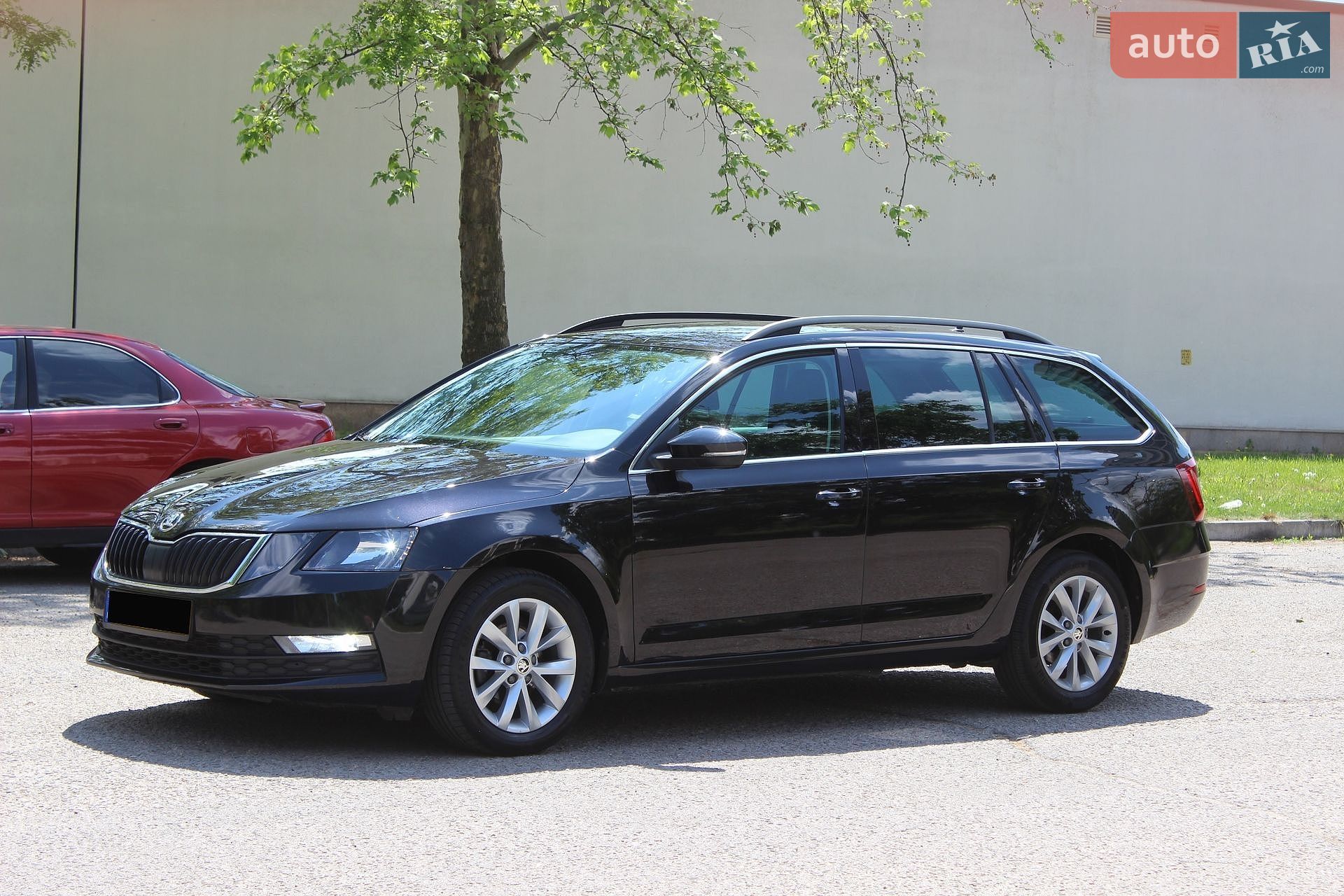 Skoda Octavia 2019 VIN TMBJG9NEXK0196637 фото оголошення 5 з 48