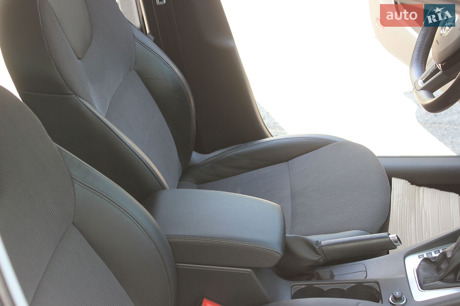Skoda Octavia 2019 VIN TMBJG9NEXK0196637 фото оголошення 32 з 48