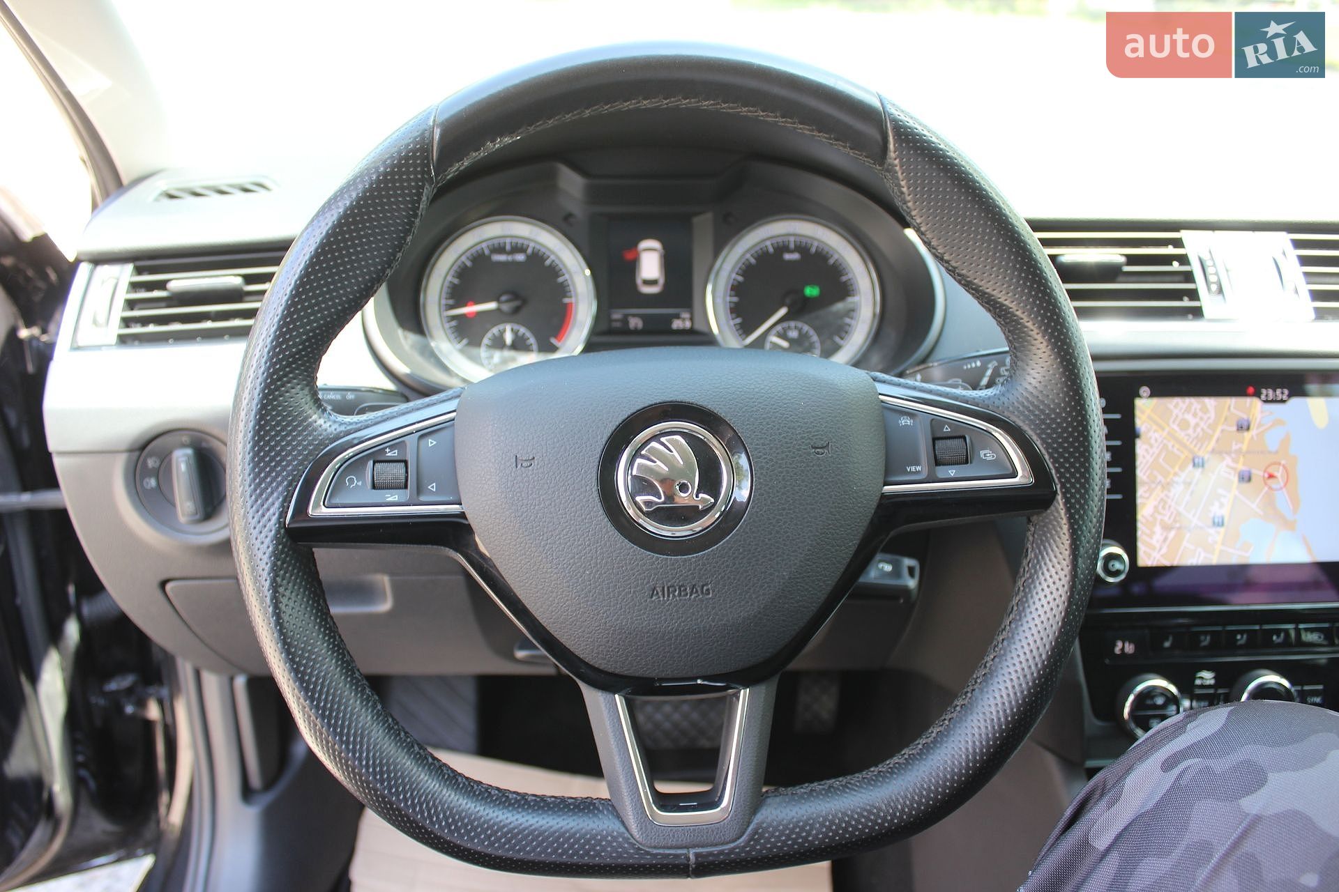Skoda Octavia 2019 VIN TMBJG9NEXK0196637 фото оголошення 45 з 48