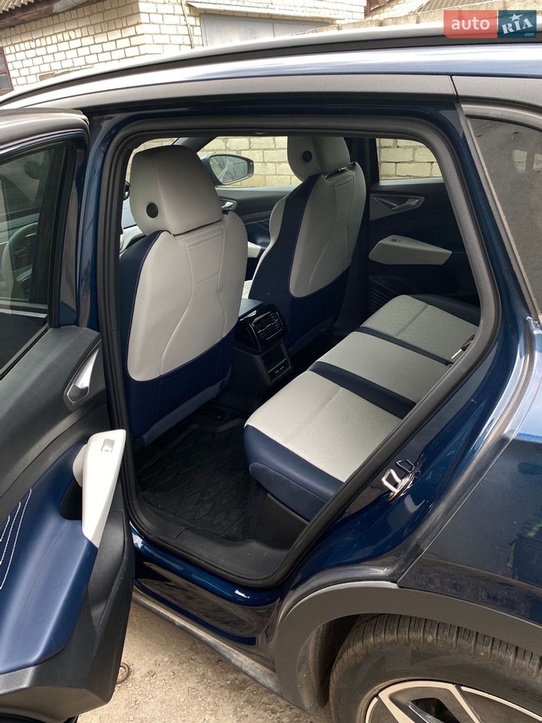 Volkswagen ID.4 2023 VIN 1V25MPE8XPC058139 фото оголошення 16 з 17
