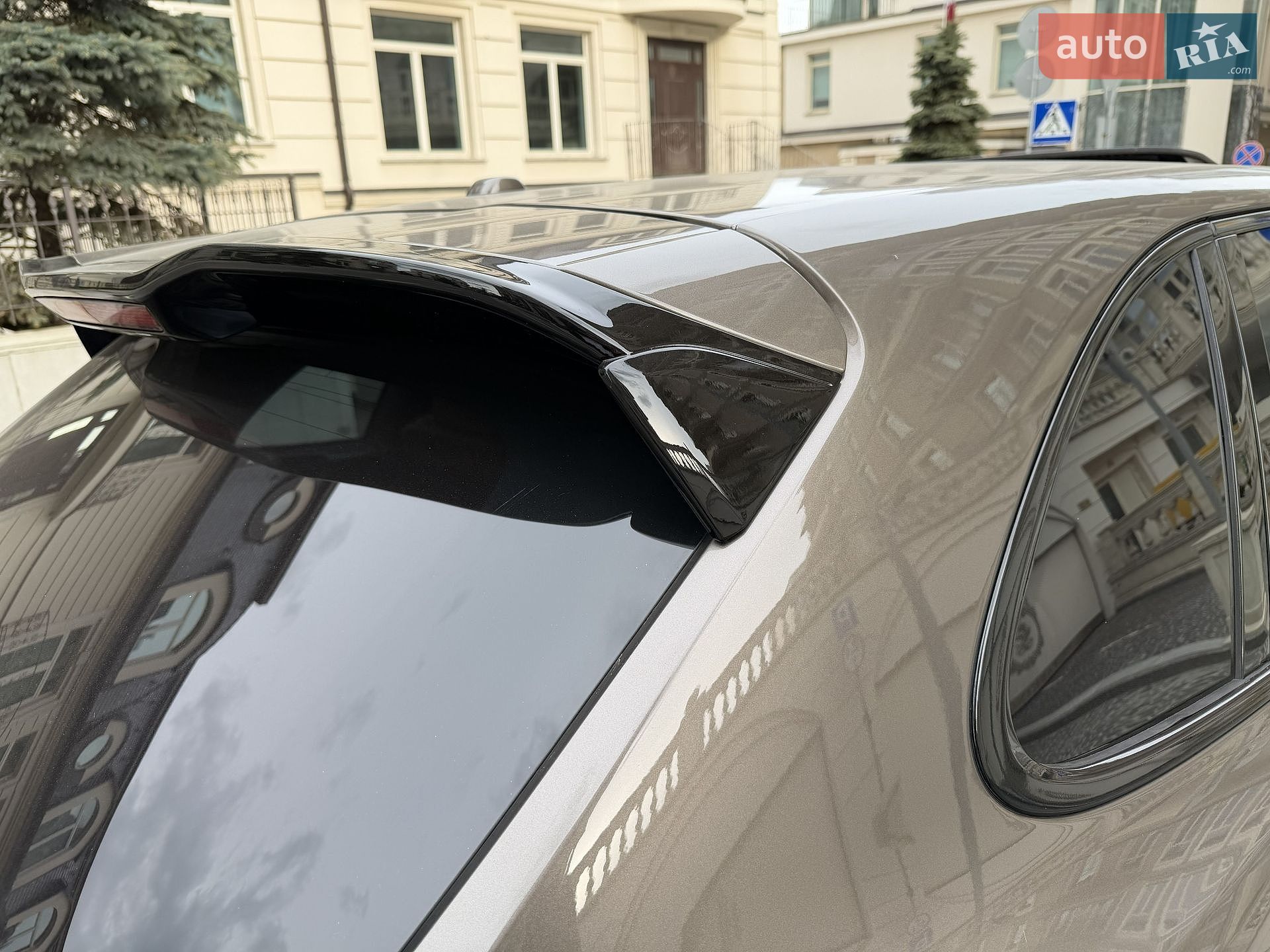 Porsche Cayenne 2011 VIN WP1AE2A21BLA98855 фото оголошення 14 з 69