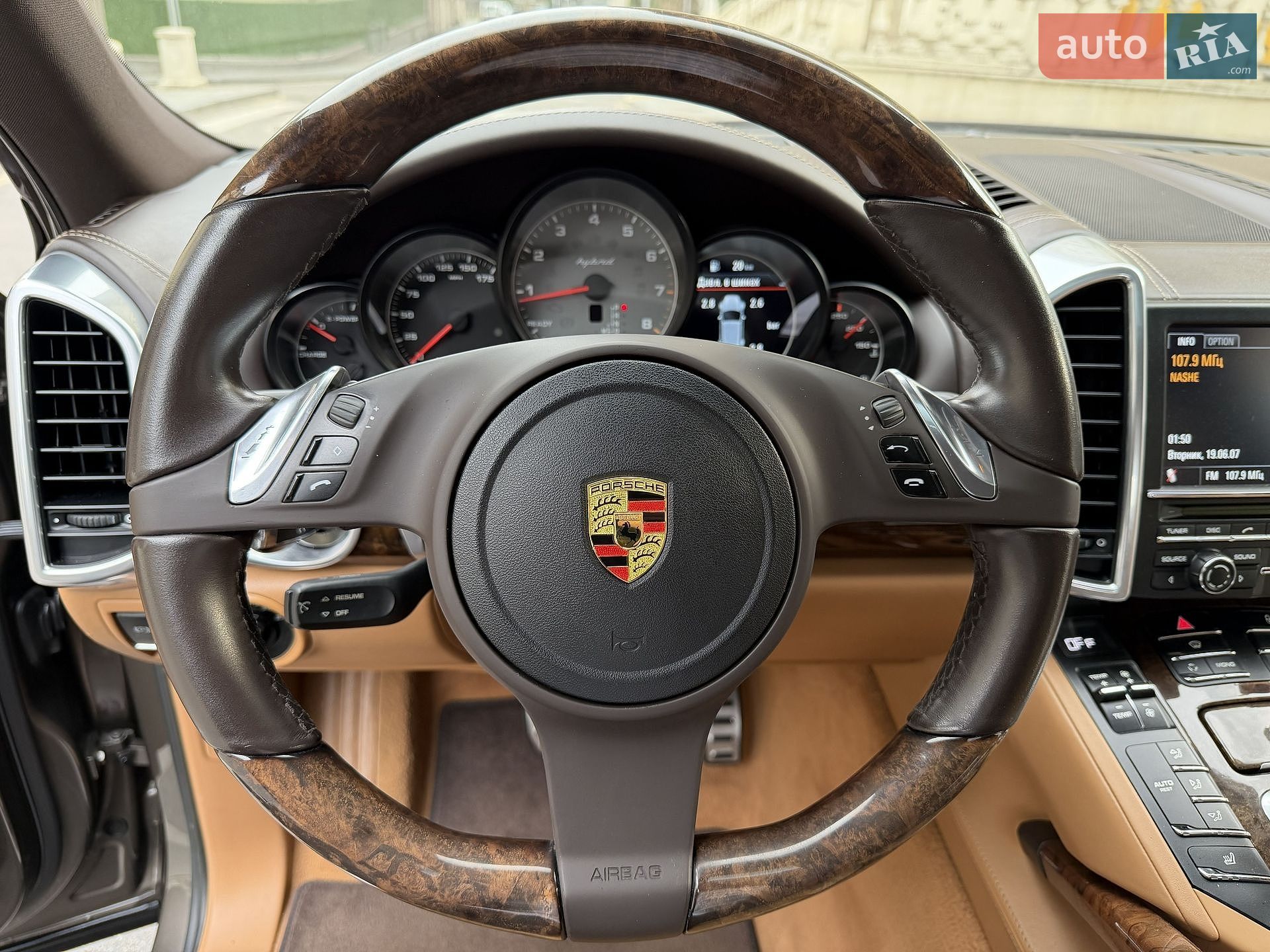 Porsche Cayenne 2011 VIN WP1AE2A21BLA98855 фото оголошення 22 з 69
