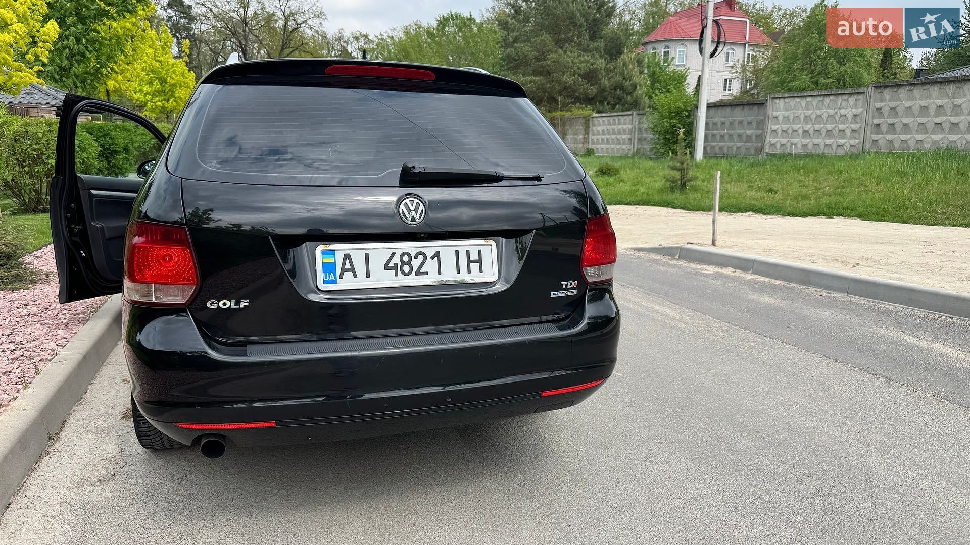Volkswagen Golf 2010 VIN WVWZZZ1KZBM609379 фото оголошення 2 з 10