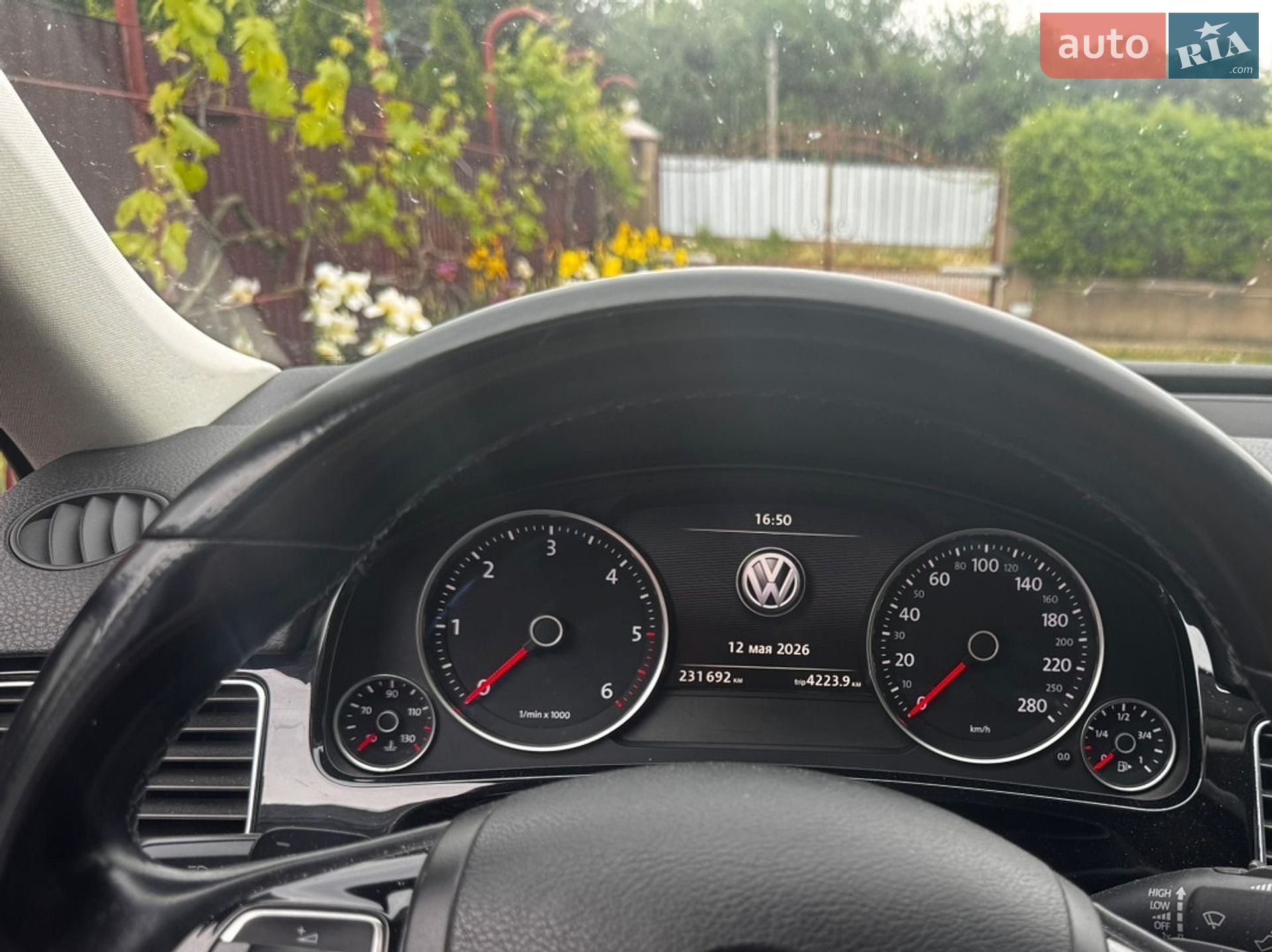 Volkswagen Touareg 2015 VIN WVGZZZ7PZGD004196 фото оголошення 9 з 11