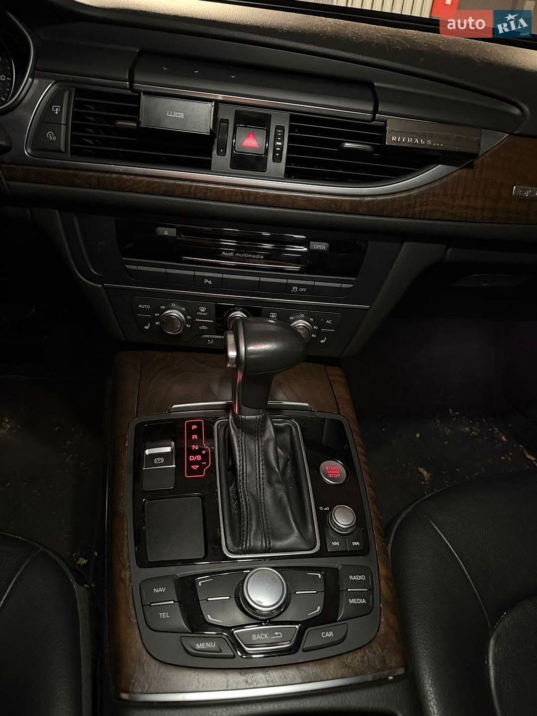 Audi A6 2013 VIN WAUGFAFC6EN009720 фото оголошення 17 з 19