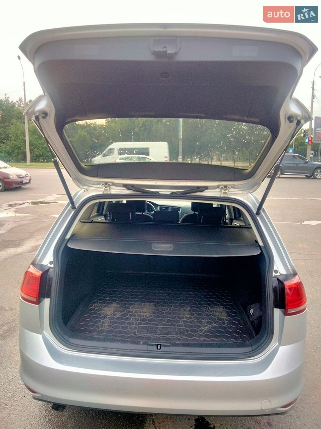 Volkswagen Golf 2014 VIN WVWZZZAUZEP595594 фото оголошення 13 з 17