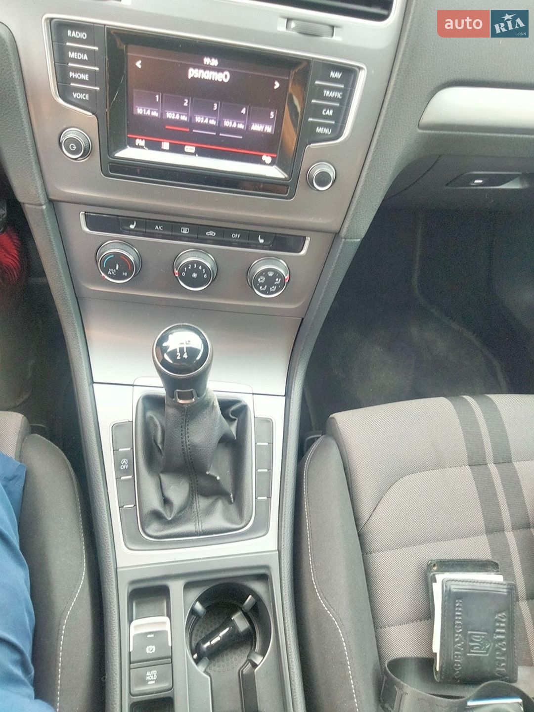 Volkswagen Golf 2014 VIN WVWZZZAUZEP595594 фото оголошення 4 з 17