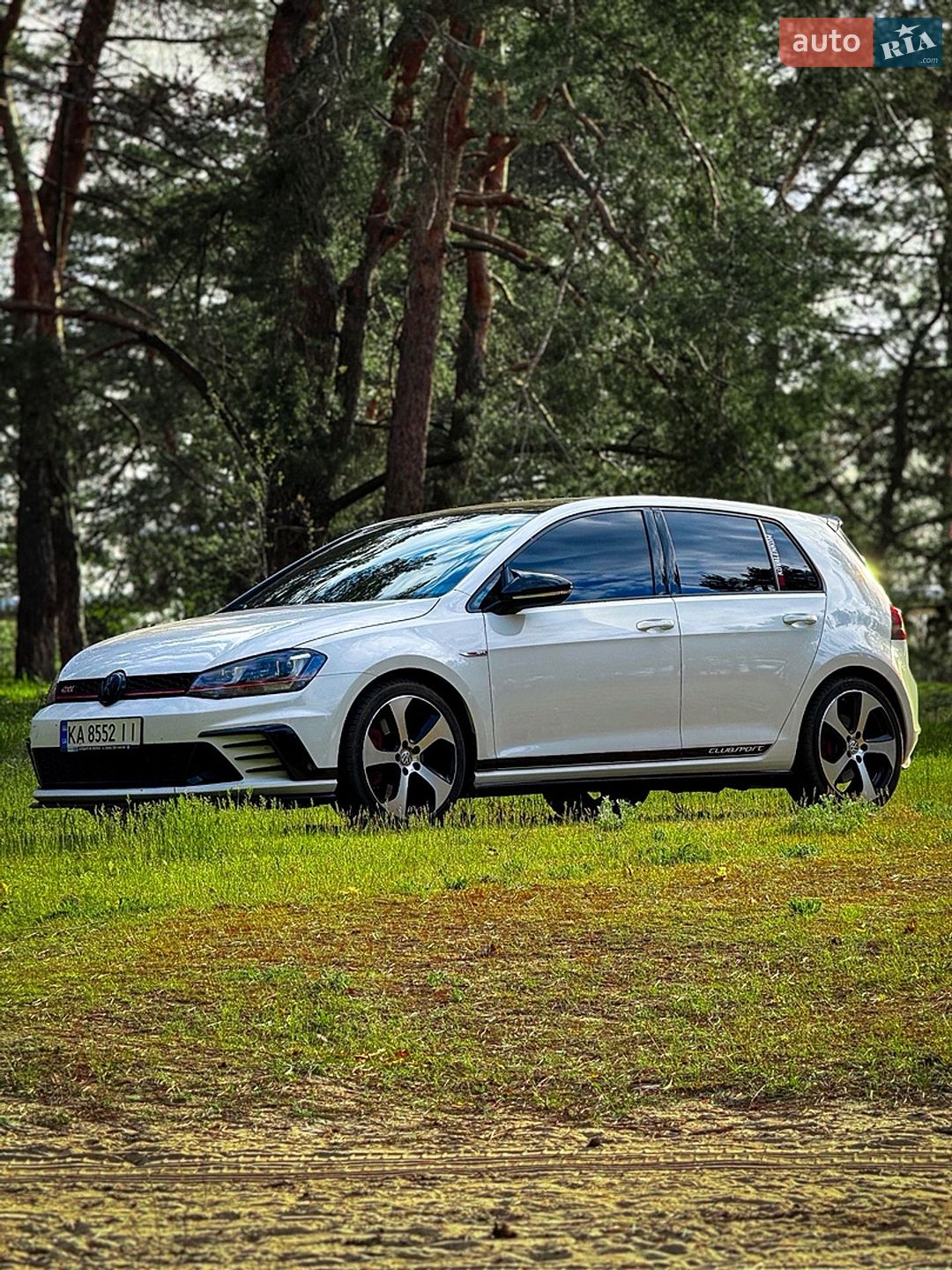 Volkswagen Golf GTI 2016 VIN 3VW447AUXGM061330 фото оголошення 12 з 13
