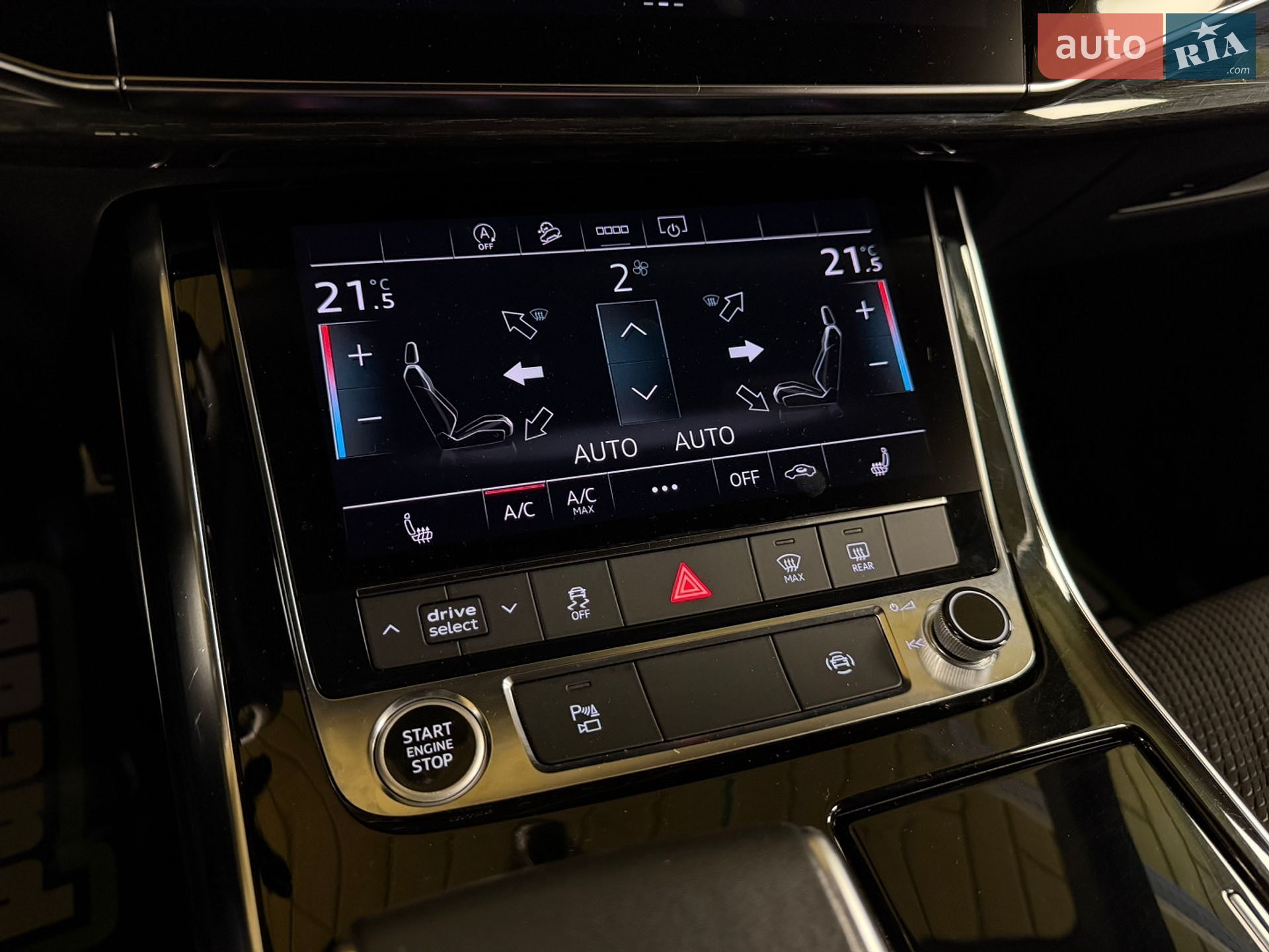 Audi Q8 2020 VIN WAUZZZF10MD004806 фото оголошення 26 з 62