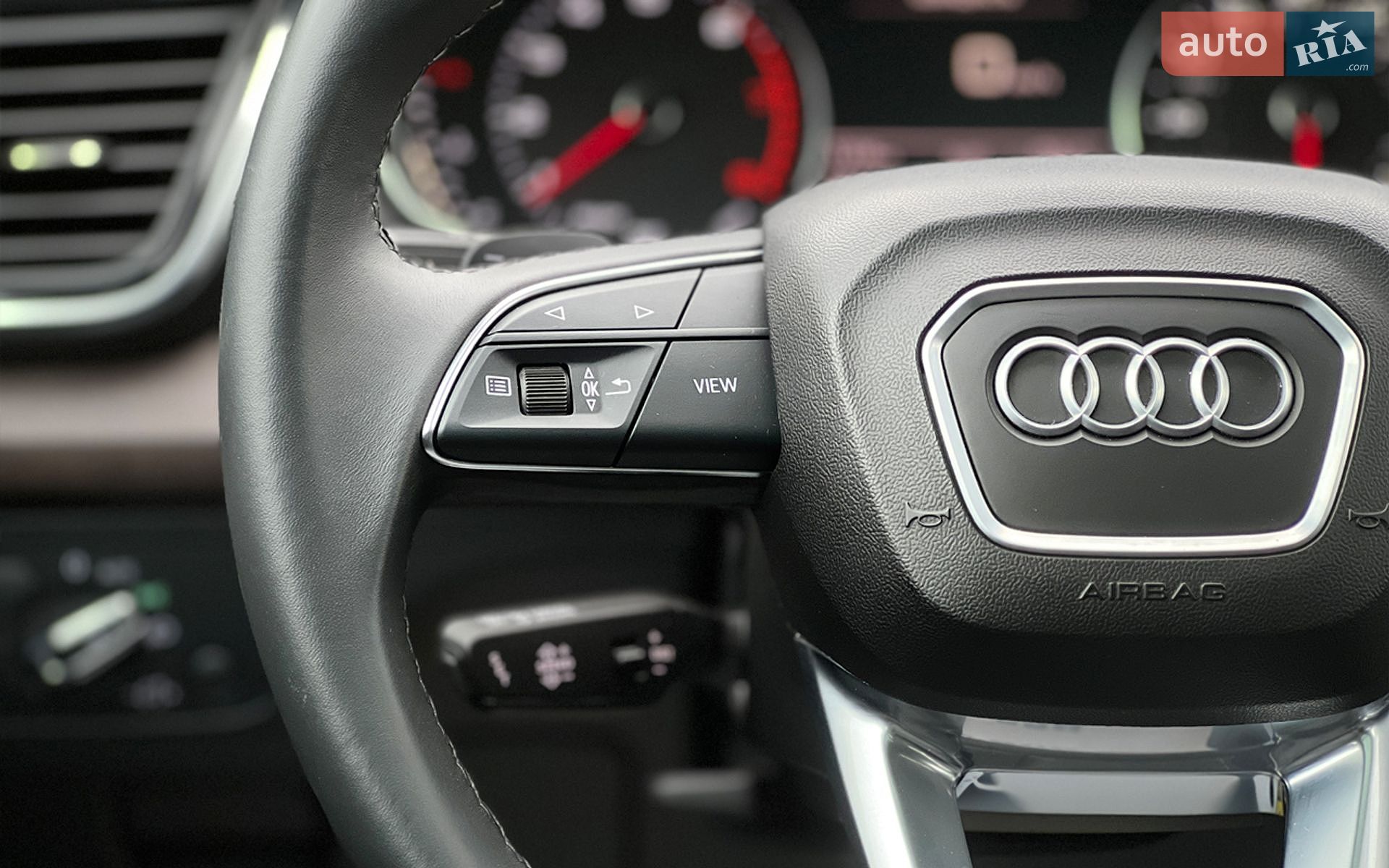 Audi Q5 2023 VIN WA1GAAFY5P2101171 фото оголошення 11 з 26