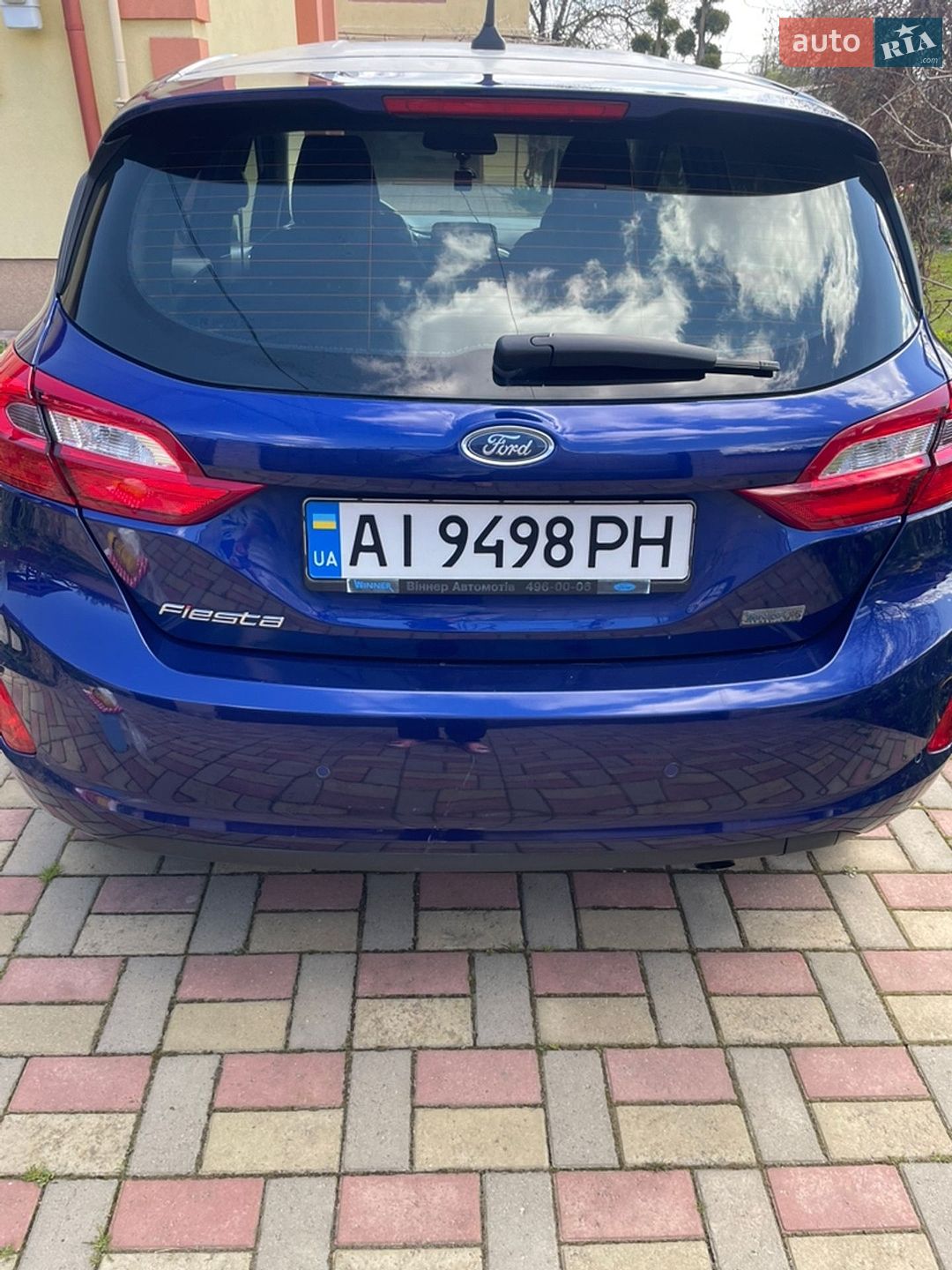 Ford Fiesta 2017 VIN WF0JXXGAHJHK73924 фото оголошення 4 з 40
