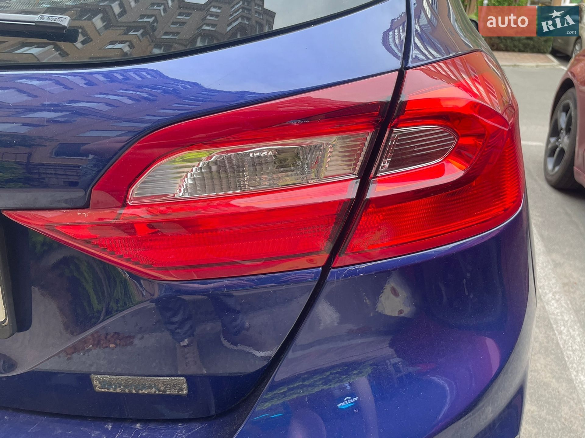 Ford Fiesta 2017 VIN WF0JXXGAHJHK73924 фото оголошення 7 з 40