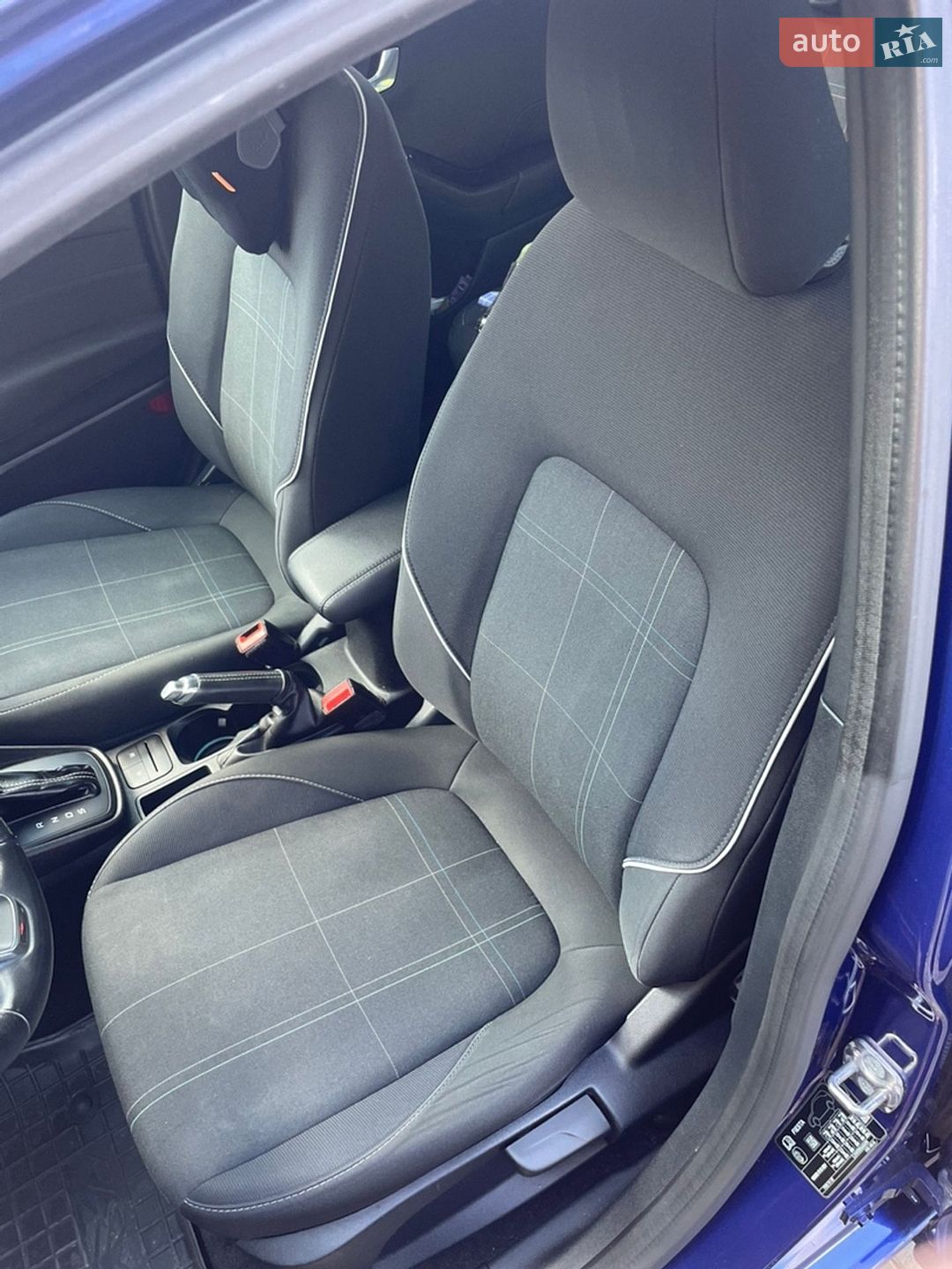 Ford Fiesta 2017 VIN WF0JXXGAHJHK73924 фото оголошення 11 з 40