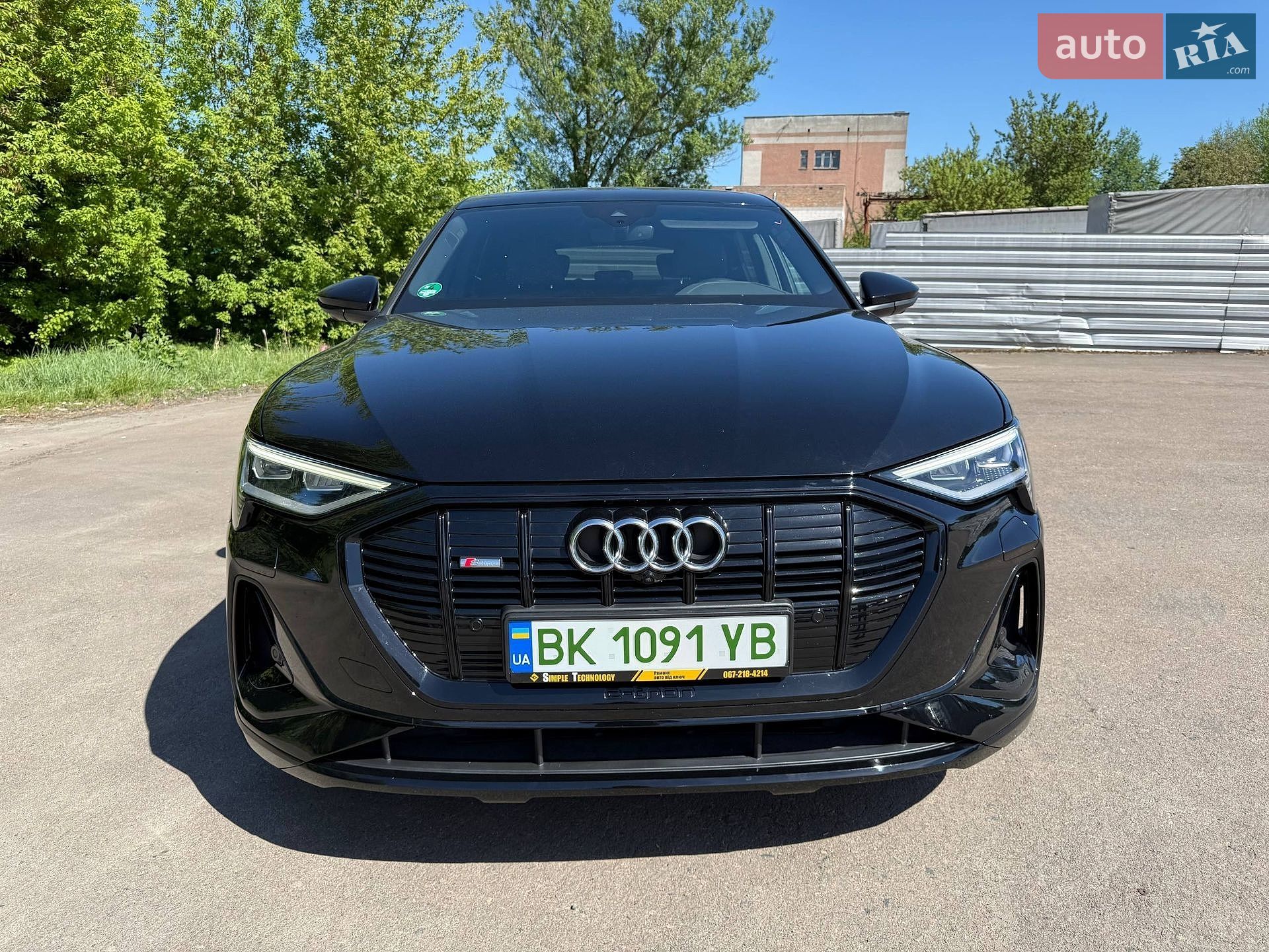 Audi e-tron 2021 VIN WAUZZZGE9NB015012 фото оголошення 3 з 42