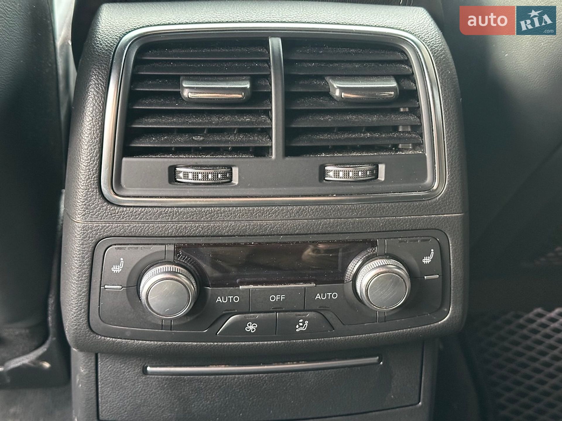 Audi A6 2016 VIN WAUZZZ4G0GN153948 фото оголошення 11 з 14
