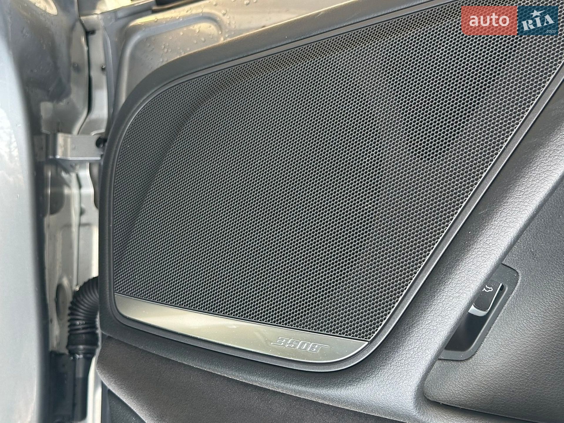 Audi A6 2016 VIN WAUZZZ4G0GN153948 фото оголошення 12 з 14