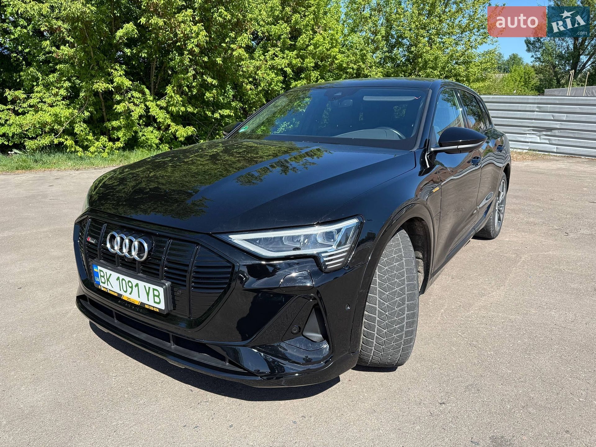 Audi e-tron 2021 VIN WAUZZZGE9NB015012 фото оголошення 11 з 42