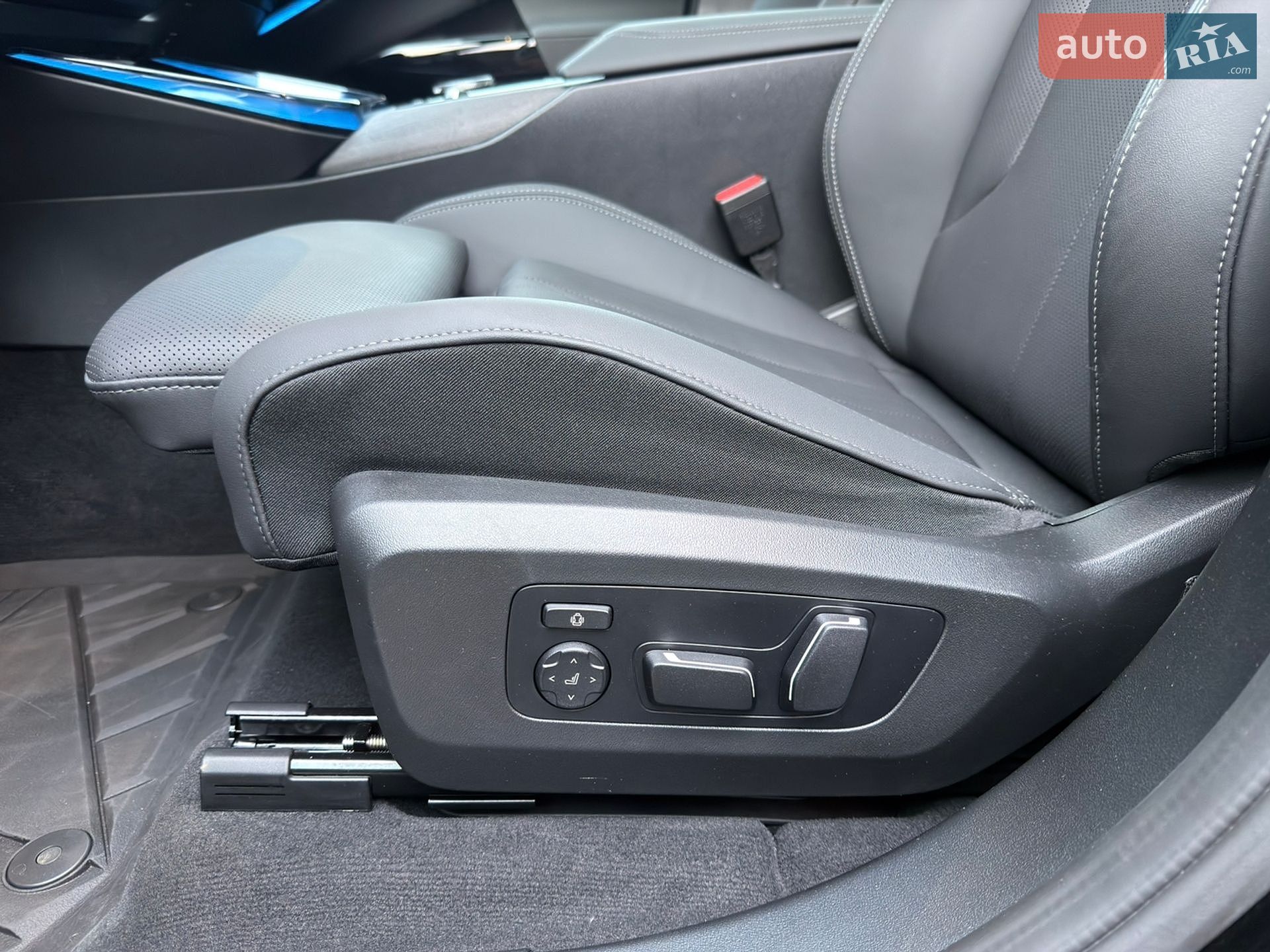 BMW X3 2025 VIN 5UX53GP06T9142170 фото оголошення 30 з 59