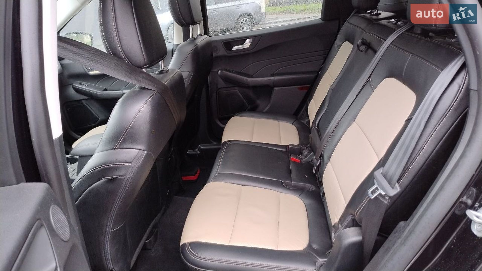 Ford Escape 2021 VIN 1FMCU9J97MUA62699 фото оголошення 24 з 35