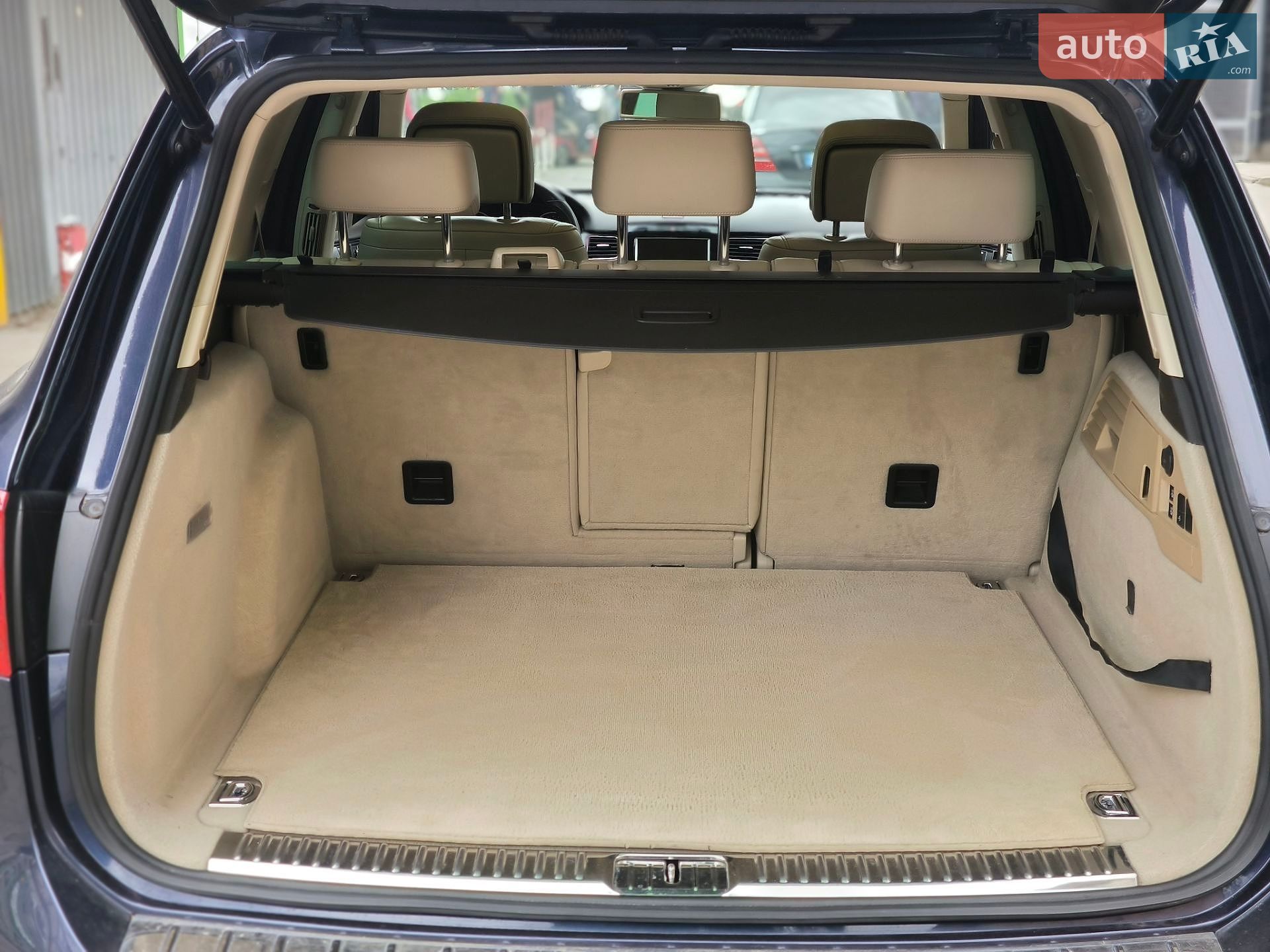 Volkswagen Touareg 2014 VIN WVGZZZ7PZED044873 фото оголошення 118 з 193