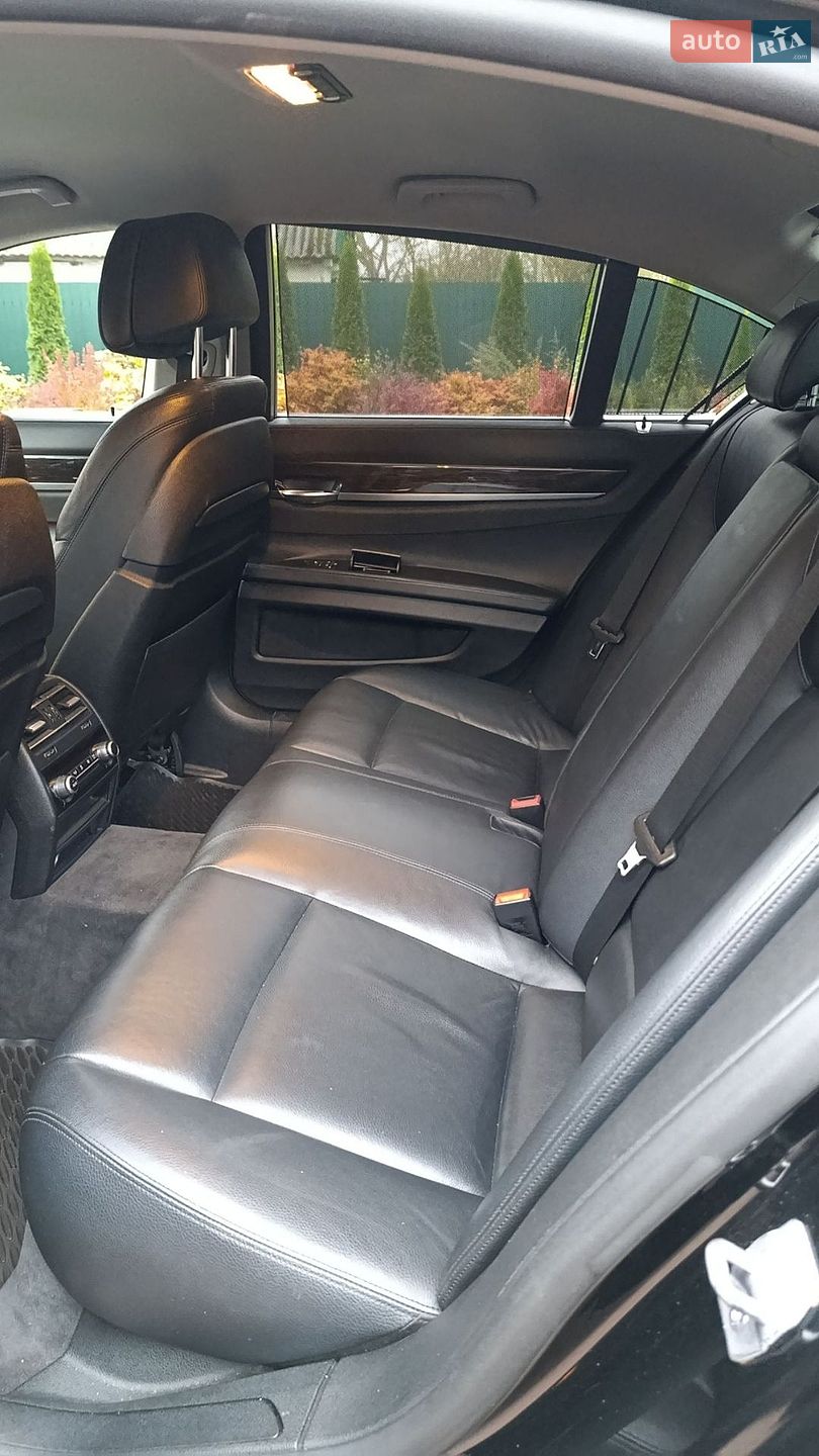 BMW 7 Series 2013 VIN WBAYC41040DZ75204 фото оголошення 6 з 28